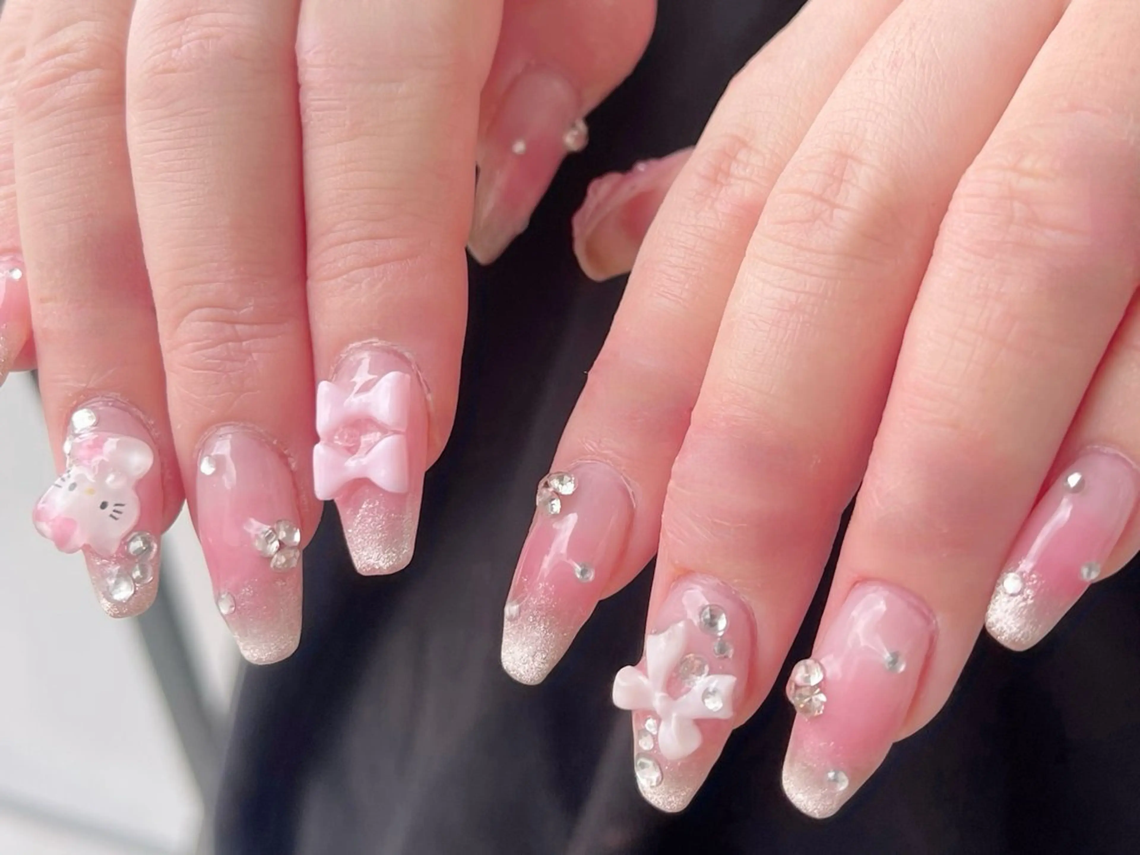 ネイル チークネイル 【ROA】 Chisakiのネイルデザイン