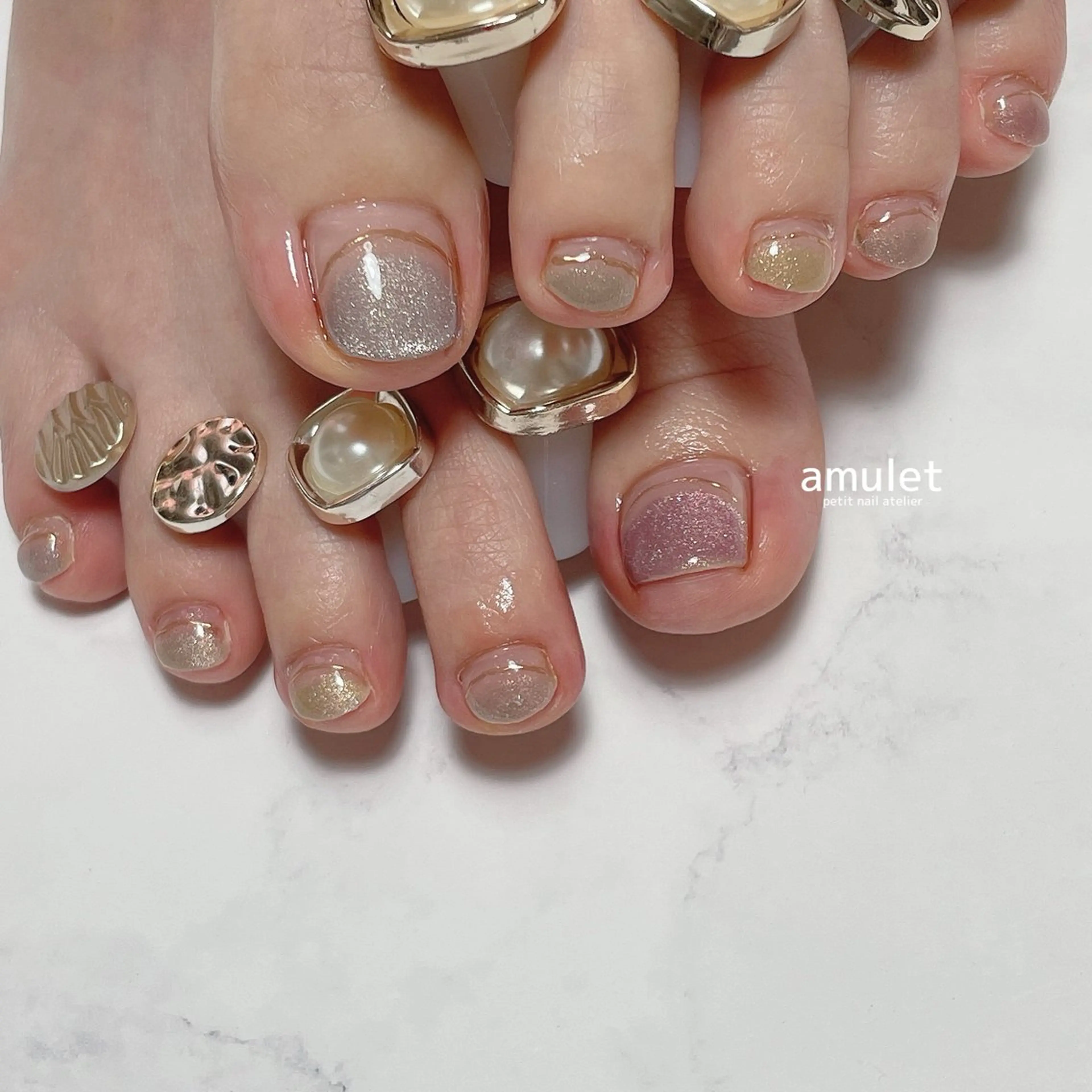 ネイル amulet TOMOMIのネイルデザイン