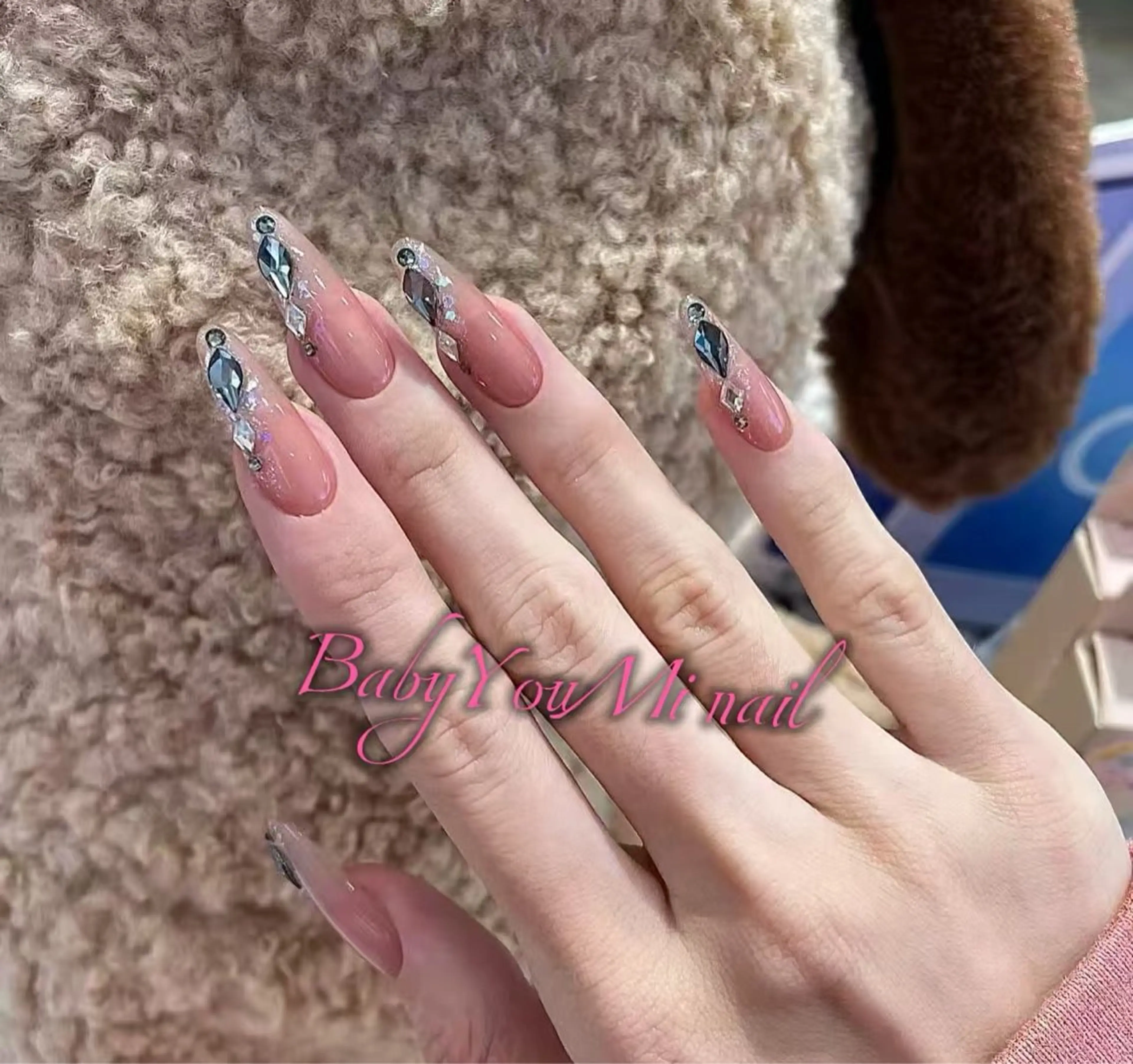 ネイル オーロラネイル フラワーネイル フットネイル フレンチネイル ジェルネイル ハンドネイル 相沢 さやかのネイルデザイン