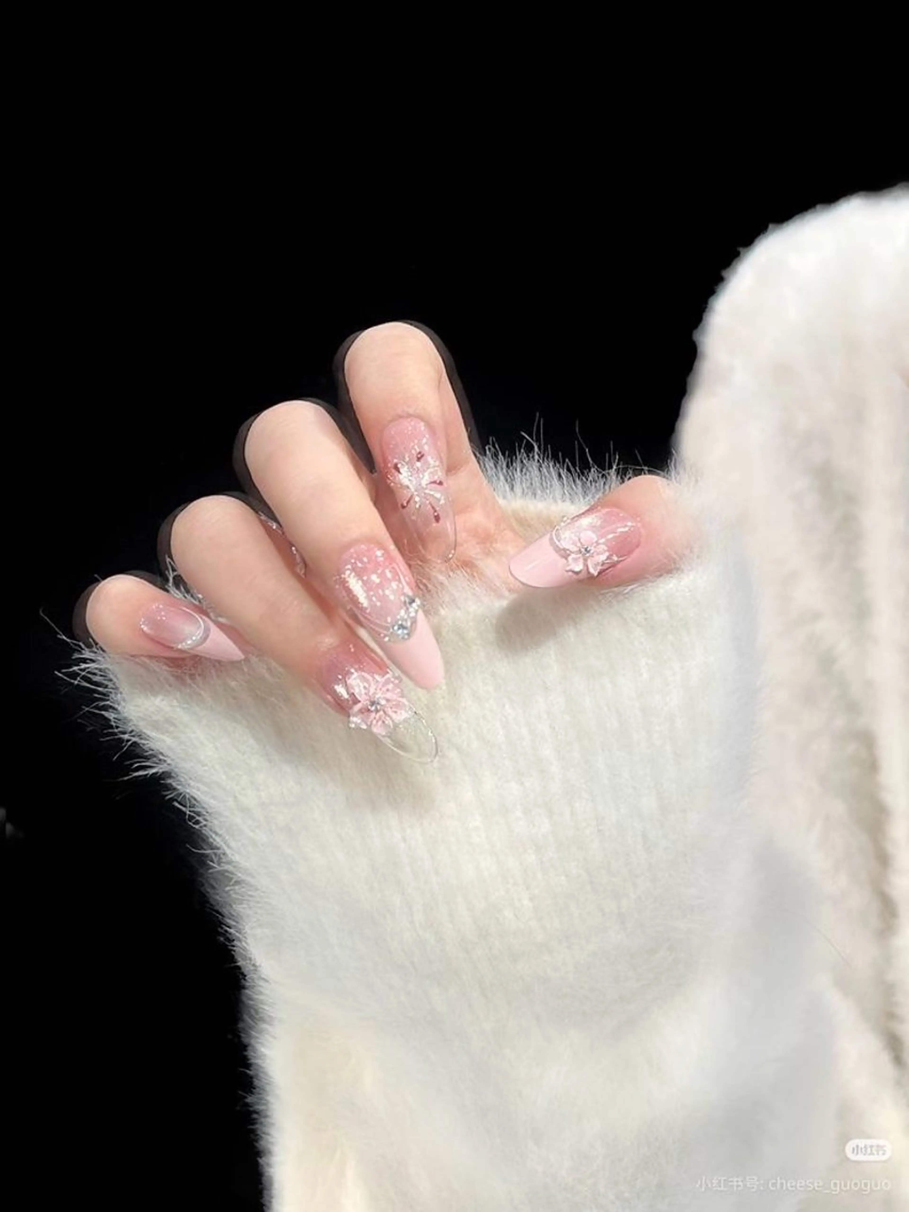 カラー グラデーションカラー ピンクカラー ハンドネイル AIN Nailのネイルデザイン