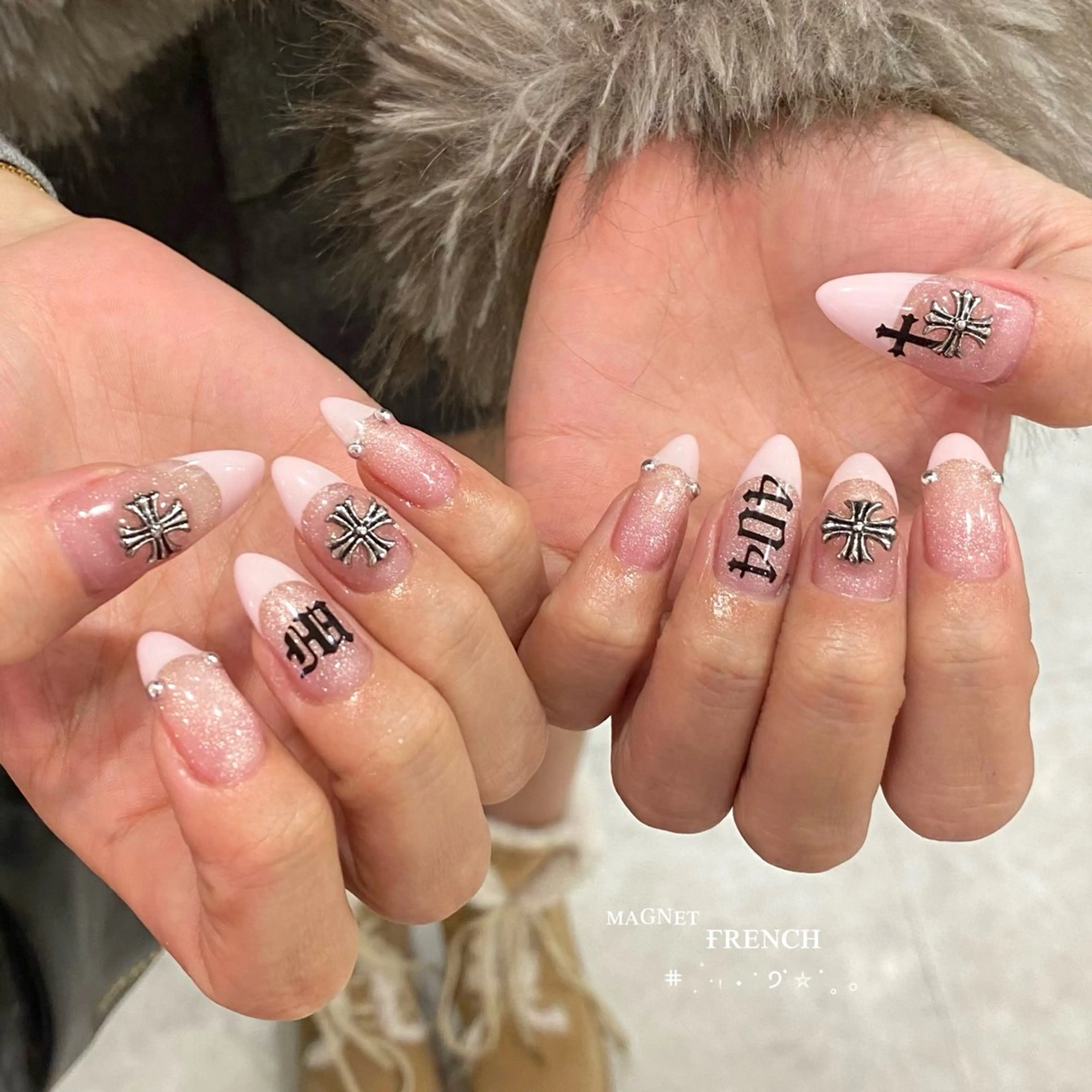 ネイル フレンチネイル ピンク ハンドネイル 🎀FLORANZ 🎀MIKAのネイルデザイン