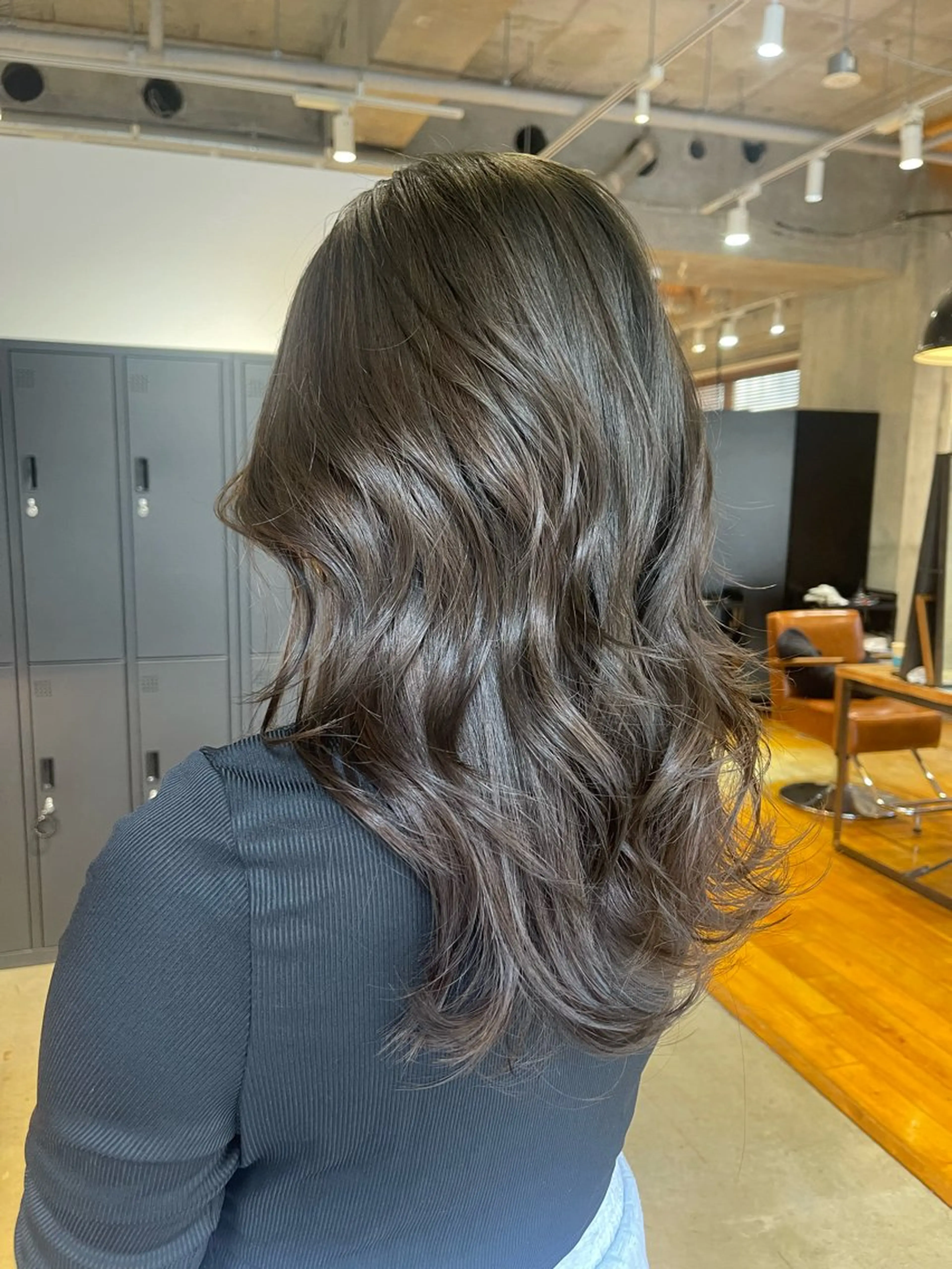 ロング カラー カット ヘアカラー トリートメント 🫧うる艶レイヤー /グレージュ🪐リサのヘアスタイル