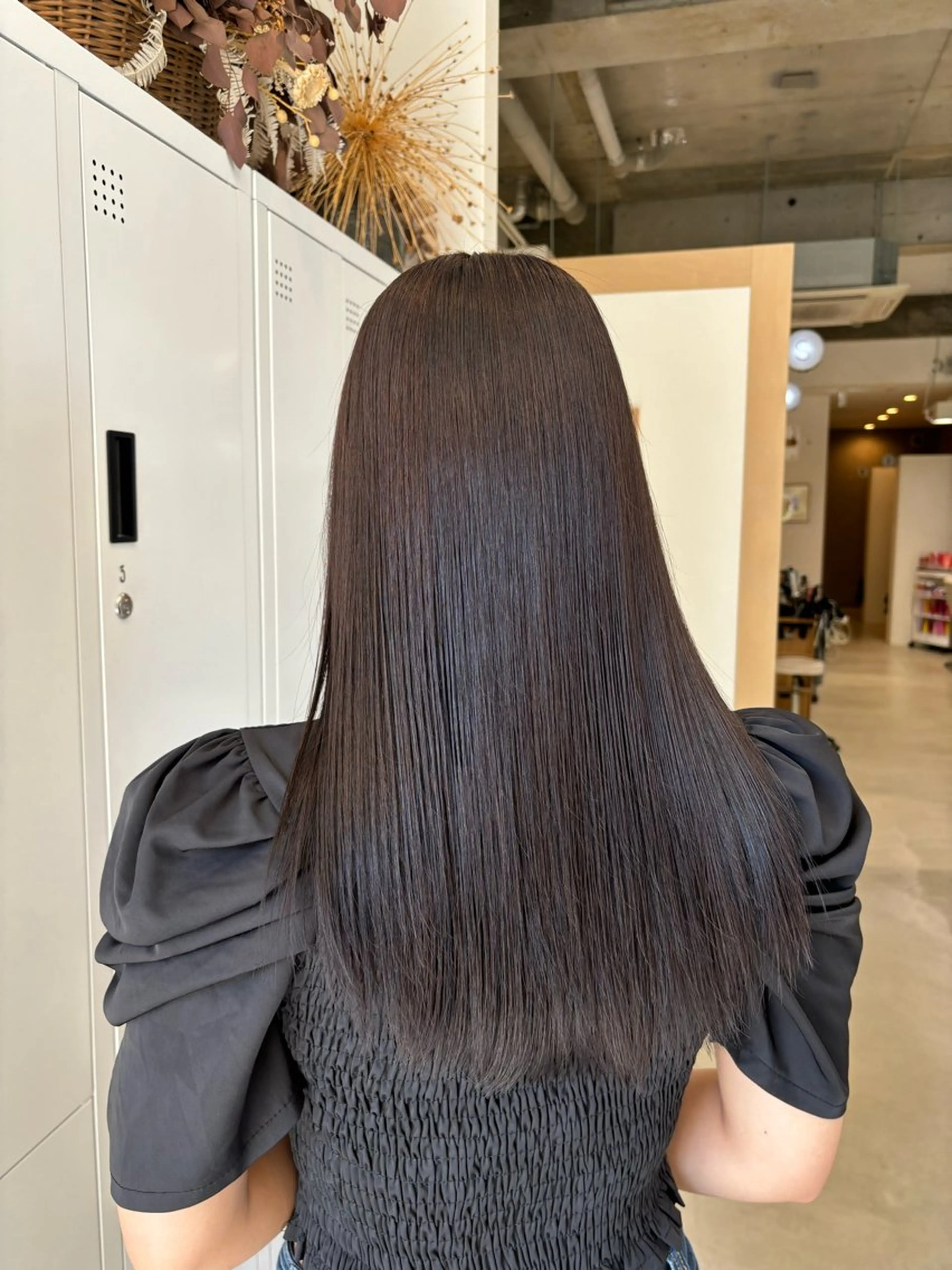 ロング レイヤーカット🥀/ 大曽根🤍yuukaのヘアスタイル