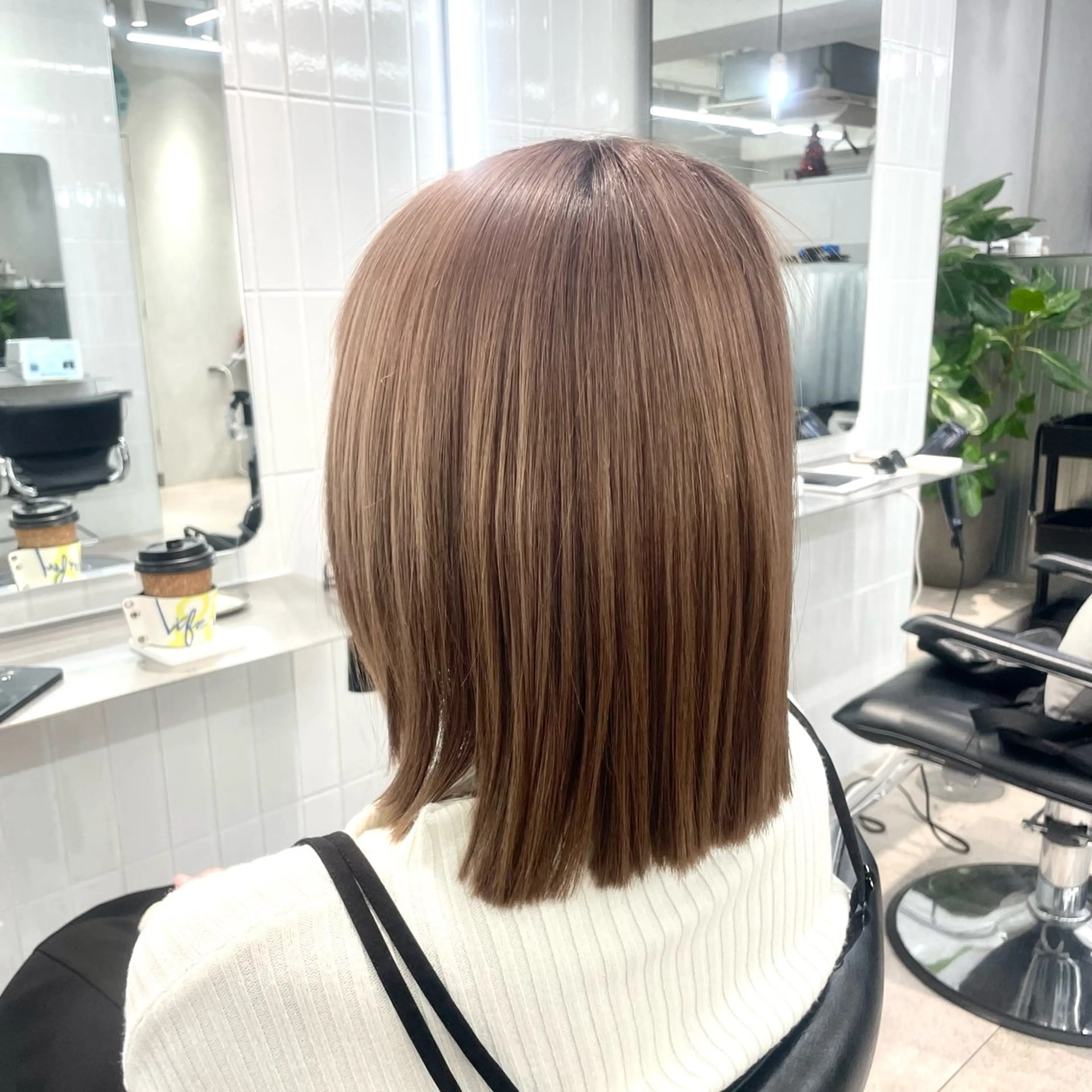 ショート カラー ブラウンカラー ケアカラー 髪質改善 トリートメント 表参道/ハイライト バレイヤージュのヘアスタイル