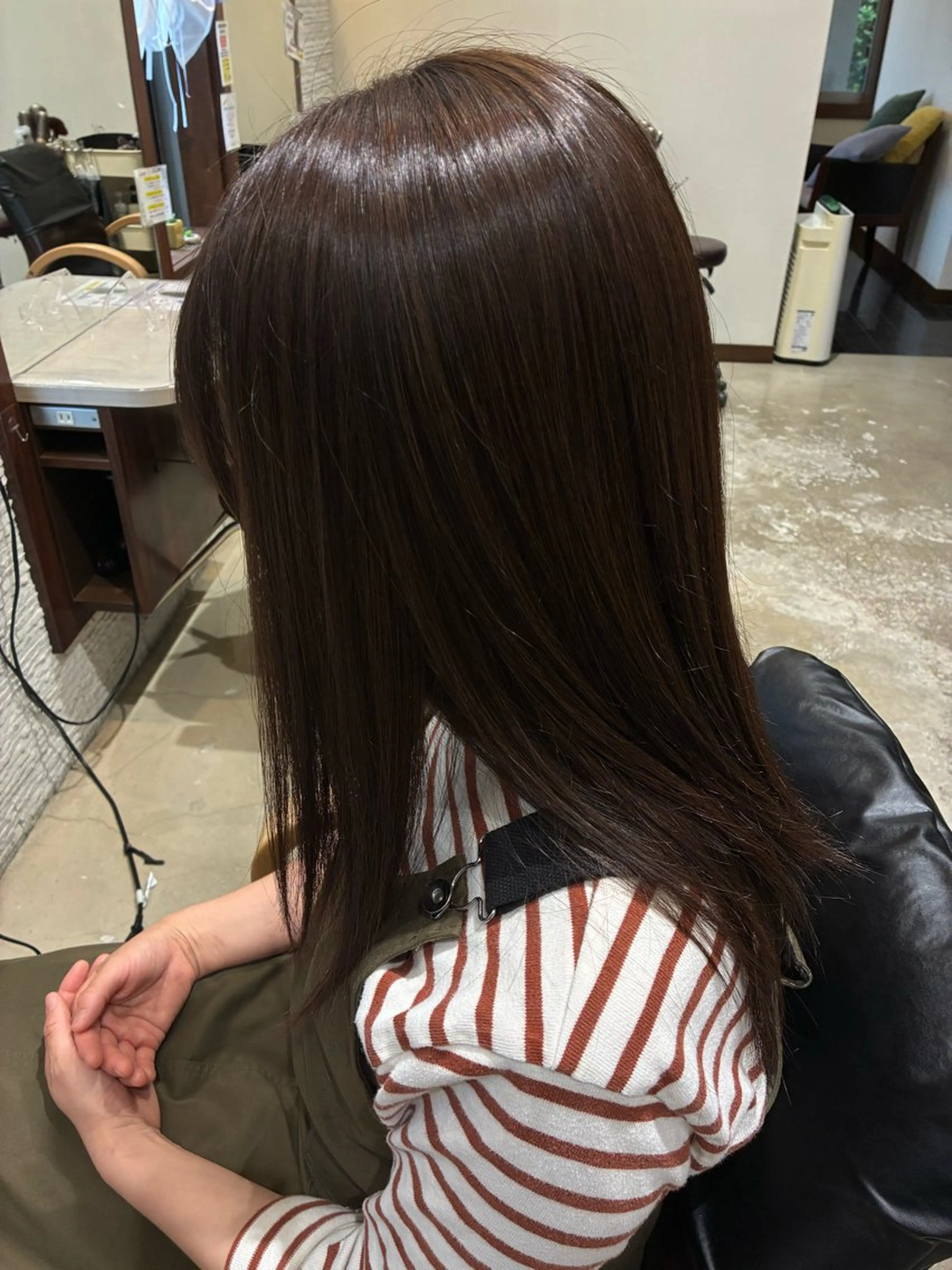 ロング カラー 今井 出海のヘアスタイル