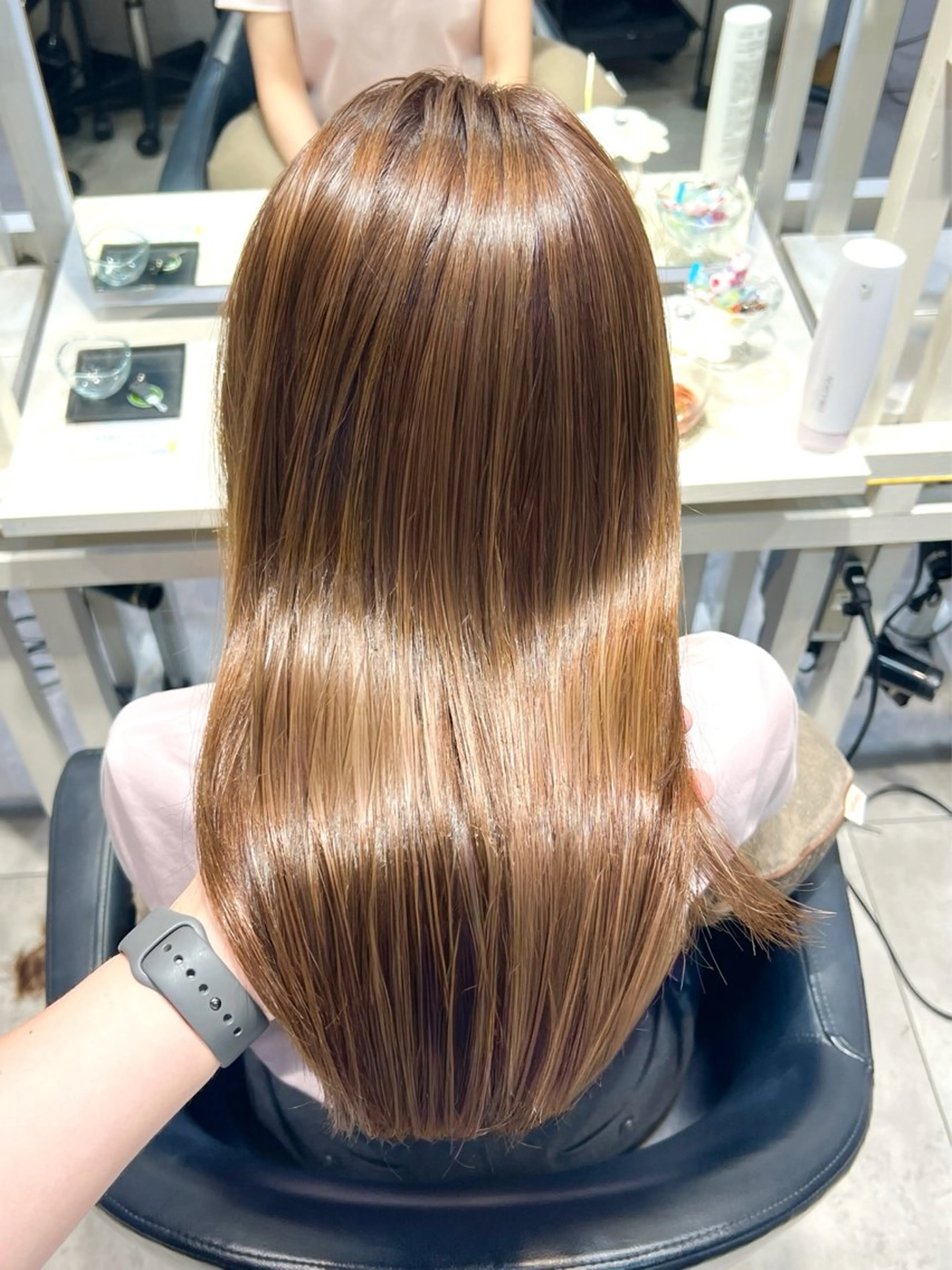 セミロング カット ヘアカラー トリートメント 透明感カラー/恵比寿 /レイヤーカット大場のヘアスタイル