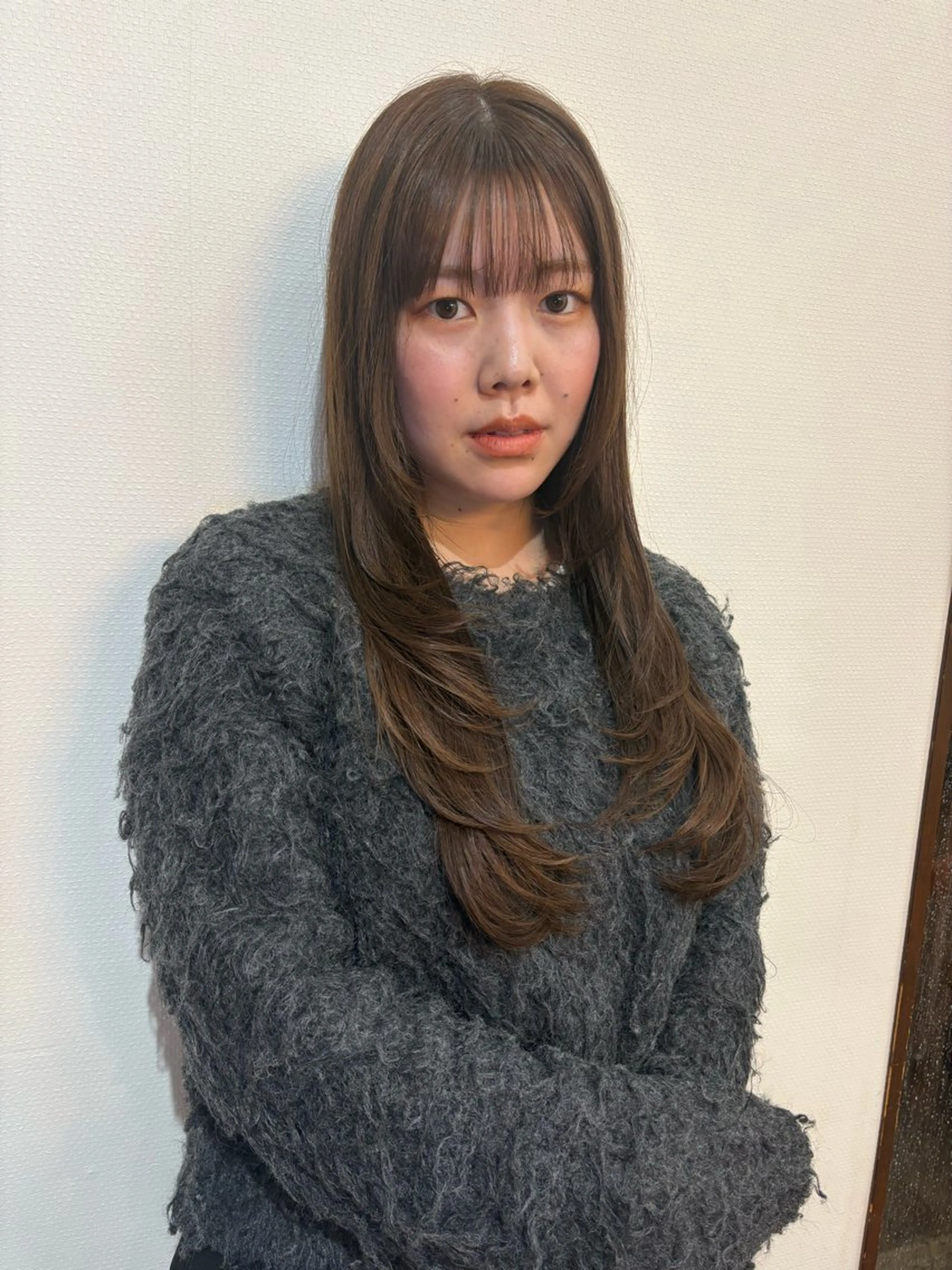 【新規限定】【定番メニュー✨️】デザインカット+ケアカラー+高濃度水素トリートメントの写真