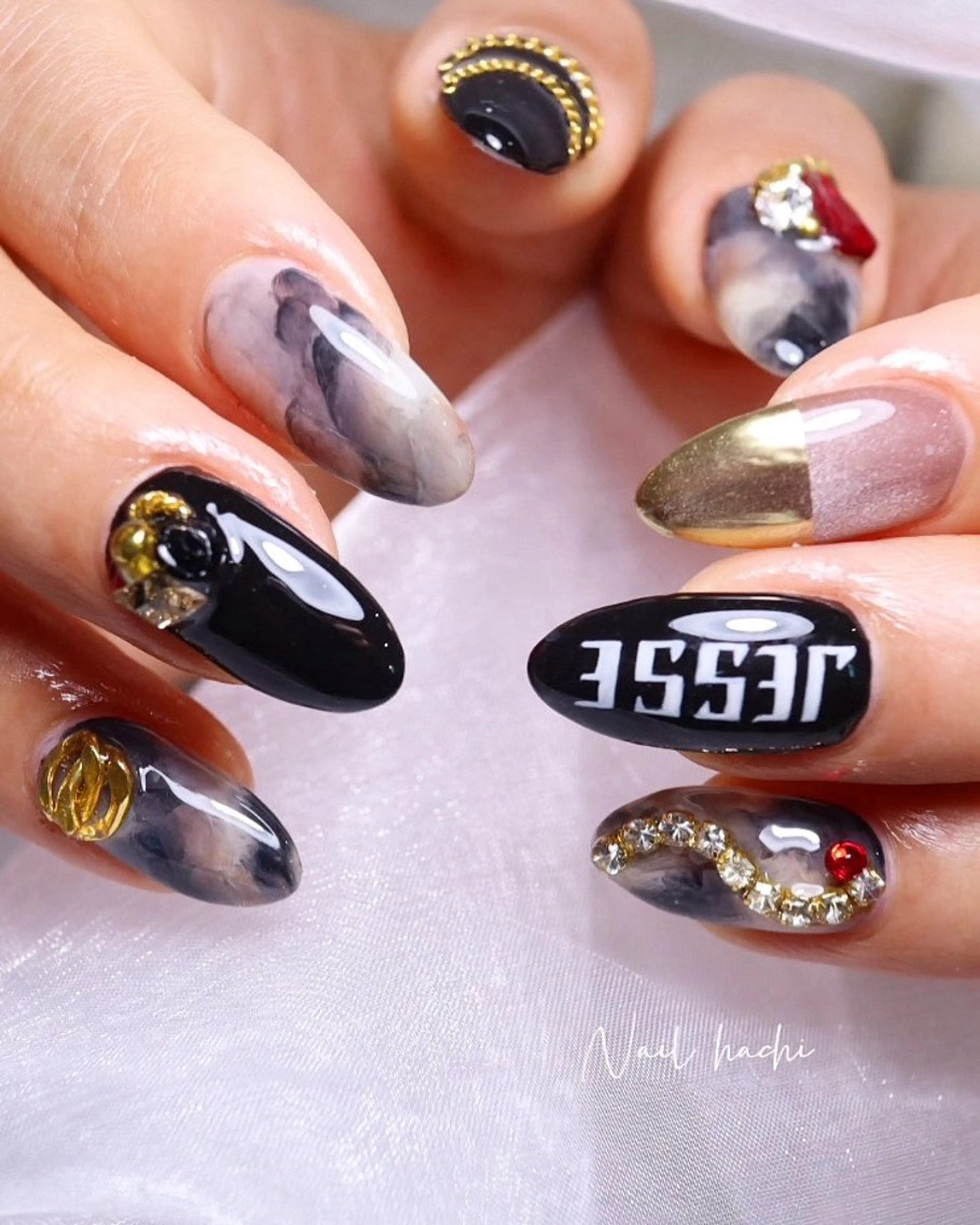 ネイル 澤 彩のネイルデザイン