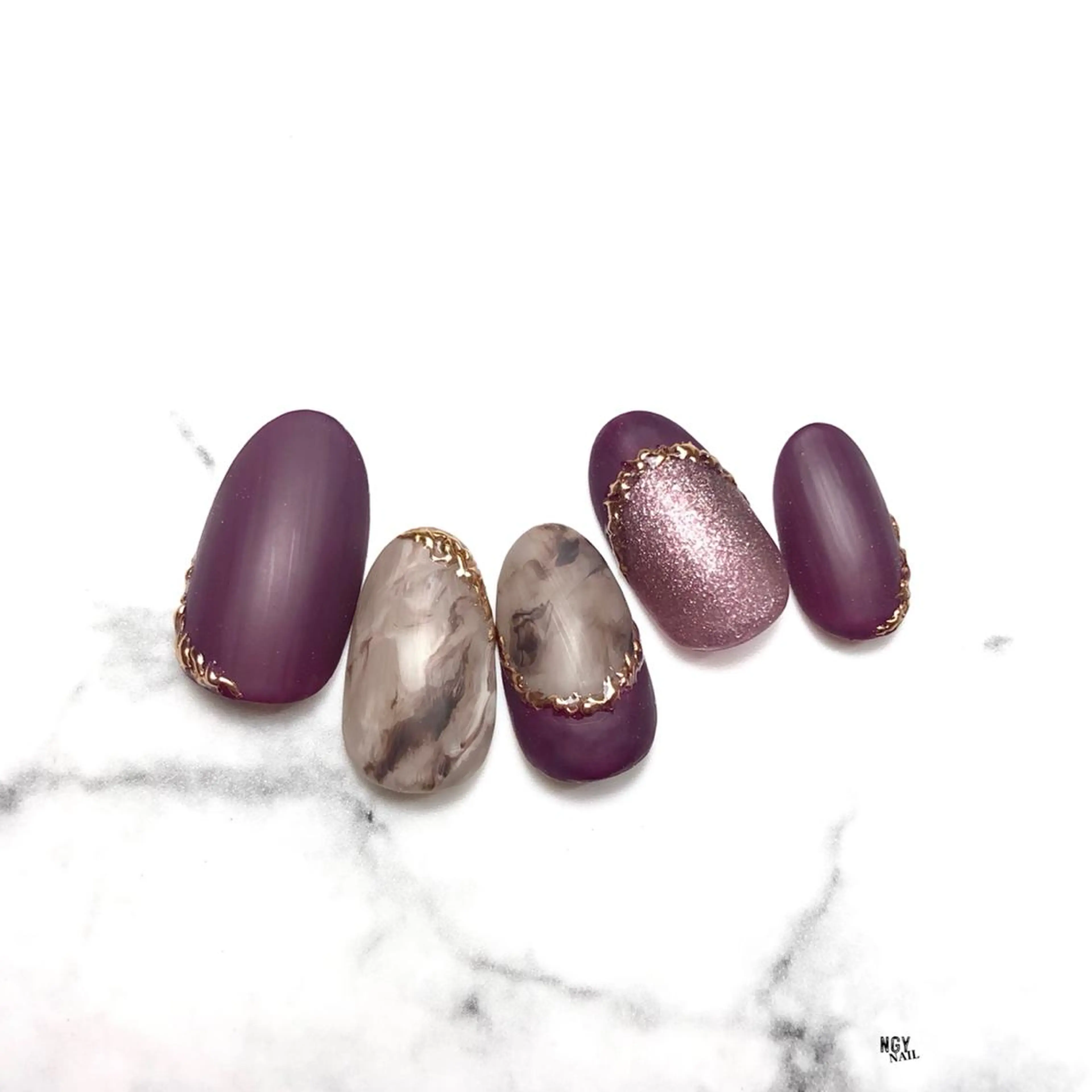 ネイル ジェルネイル 大理石ネイル(マーブル) ミラーネイル ニュアンスネイル パラジェル ハンドネイル NAIL NOWのネイルデザイン