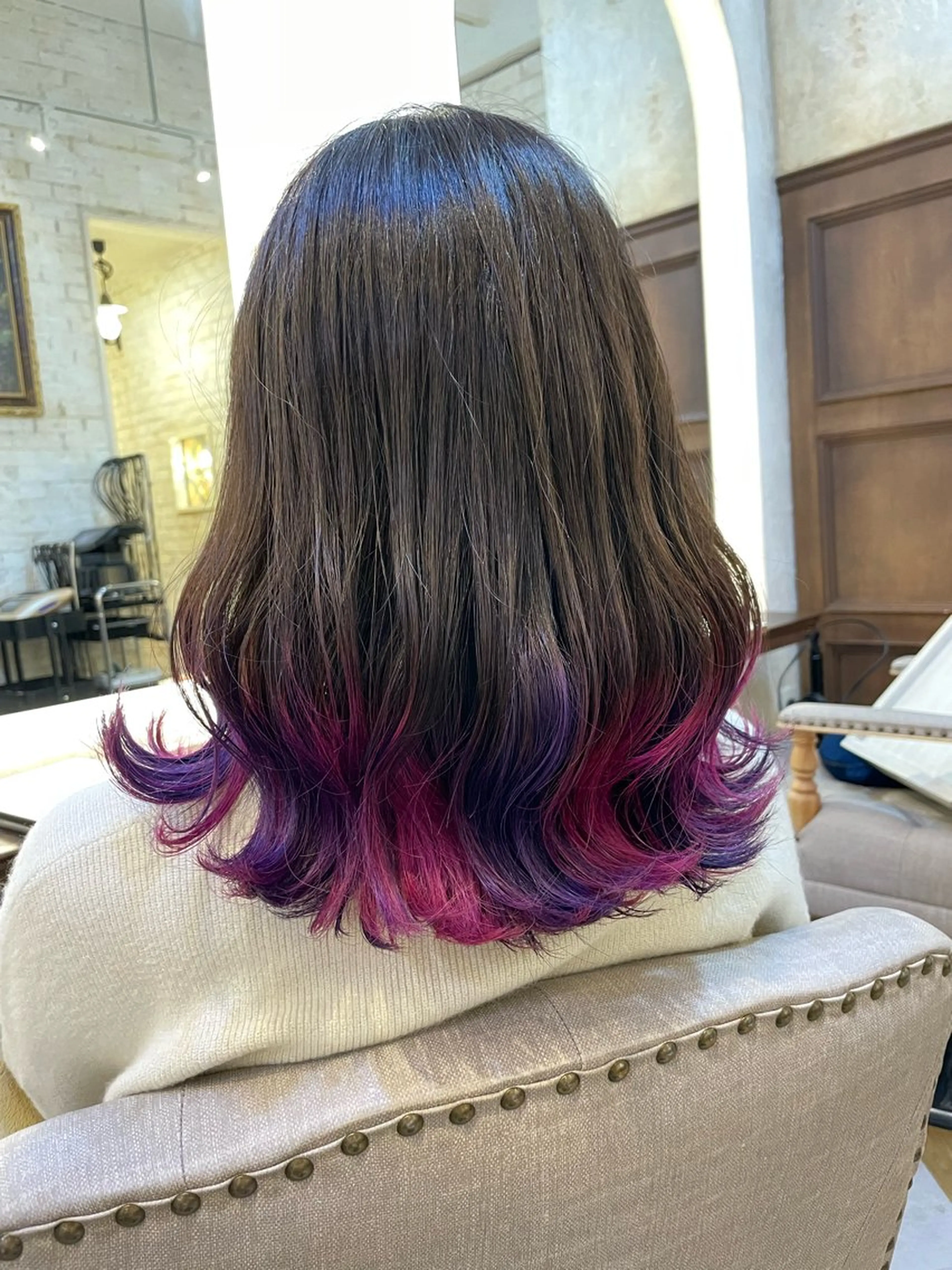 カラー ヘアカラー Kana .のヘアスタイル