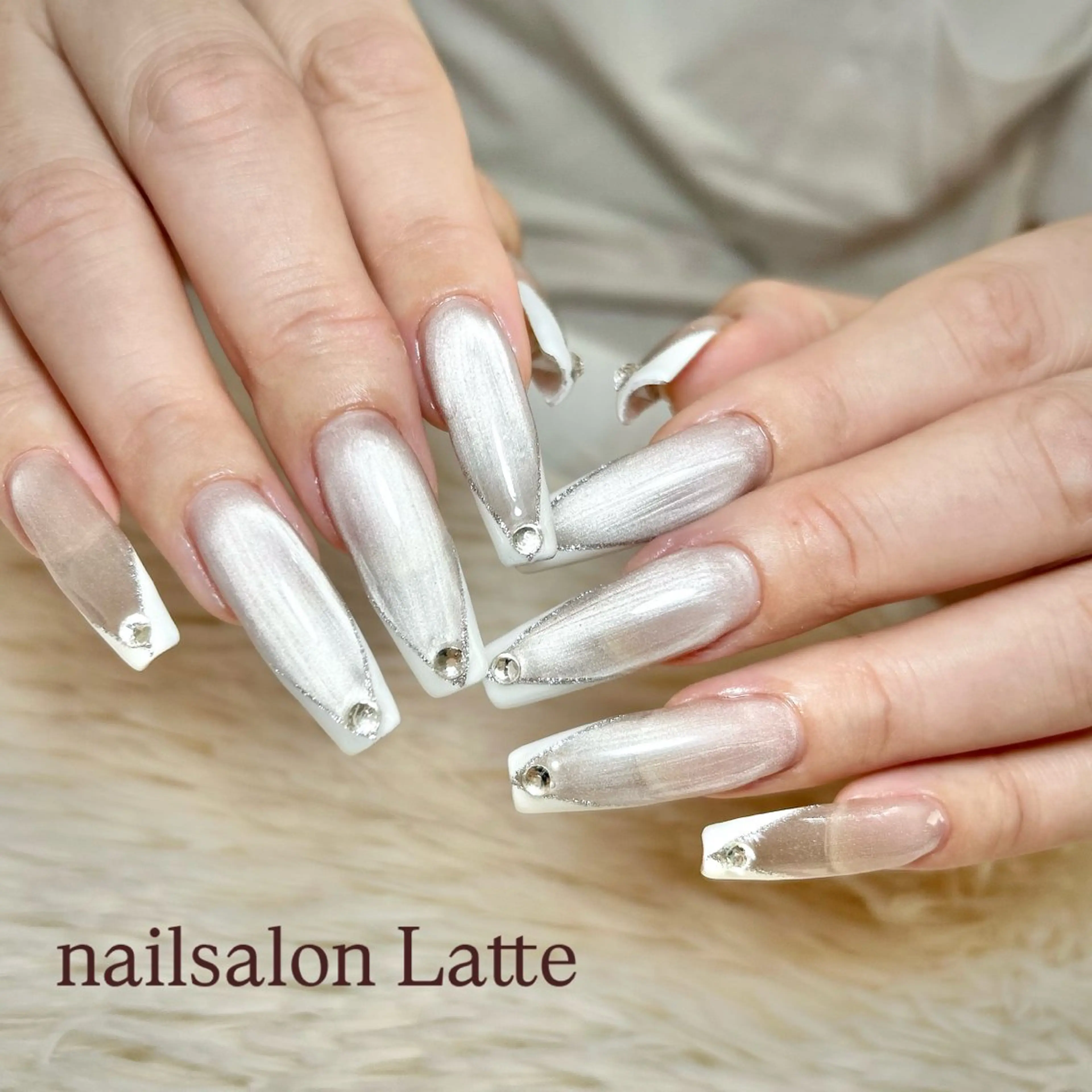 ネイル Nailsalon Latteのネイルデザイン
