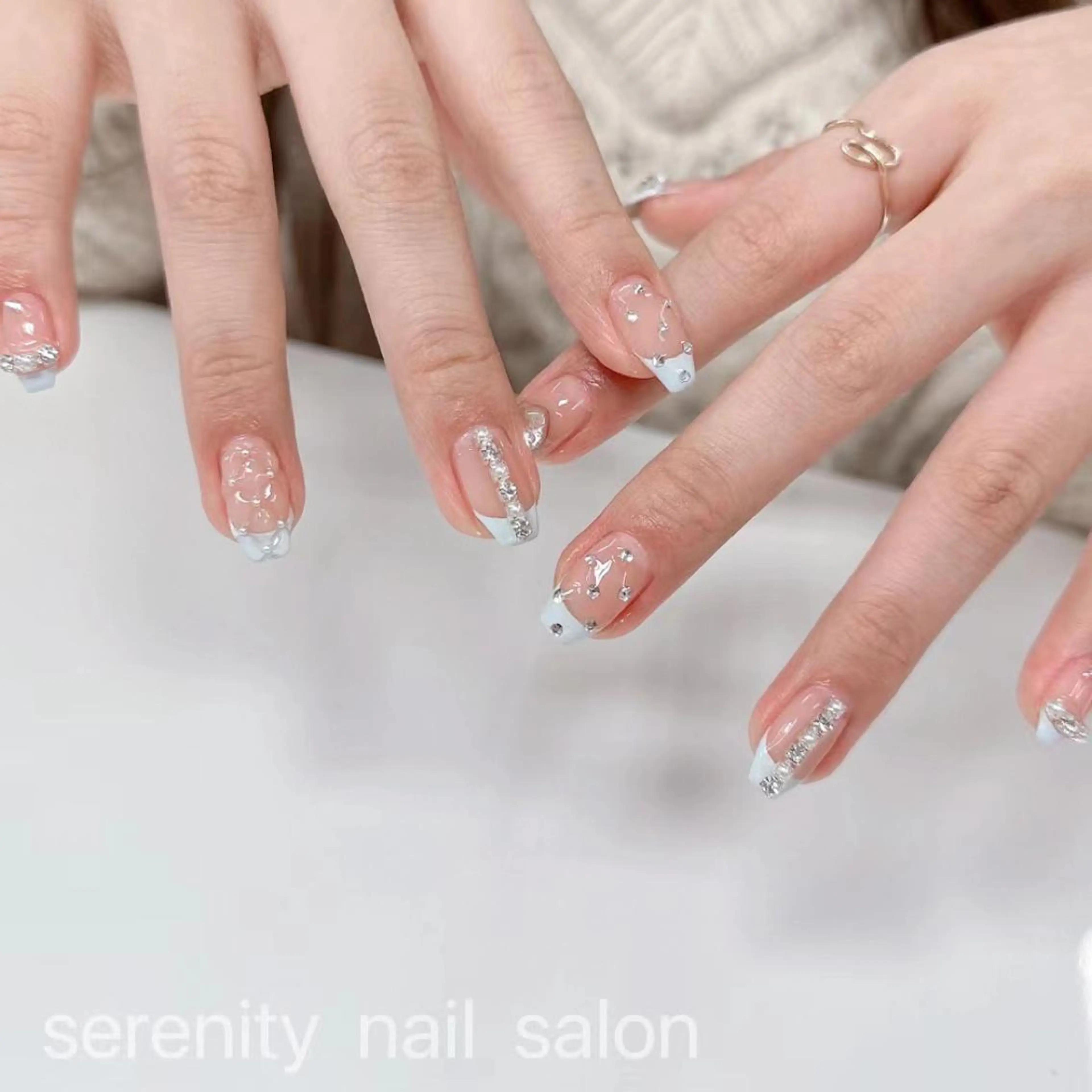 ネイル ハンドネイル ハンドケア ✨Serenity Nail salonのネイルデザイン