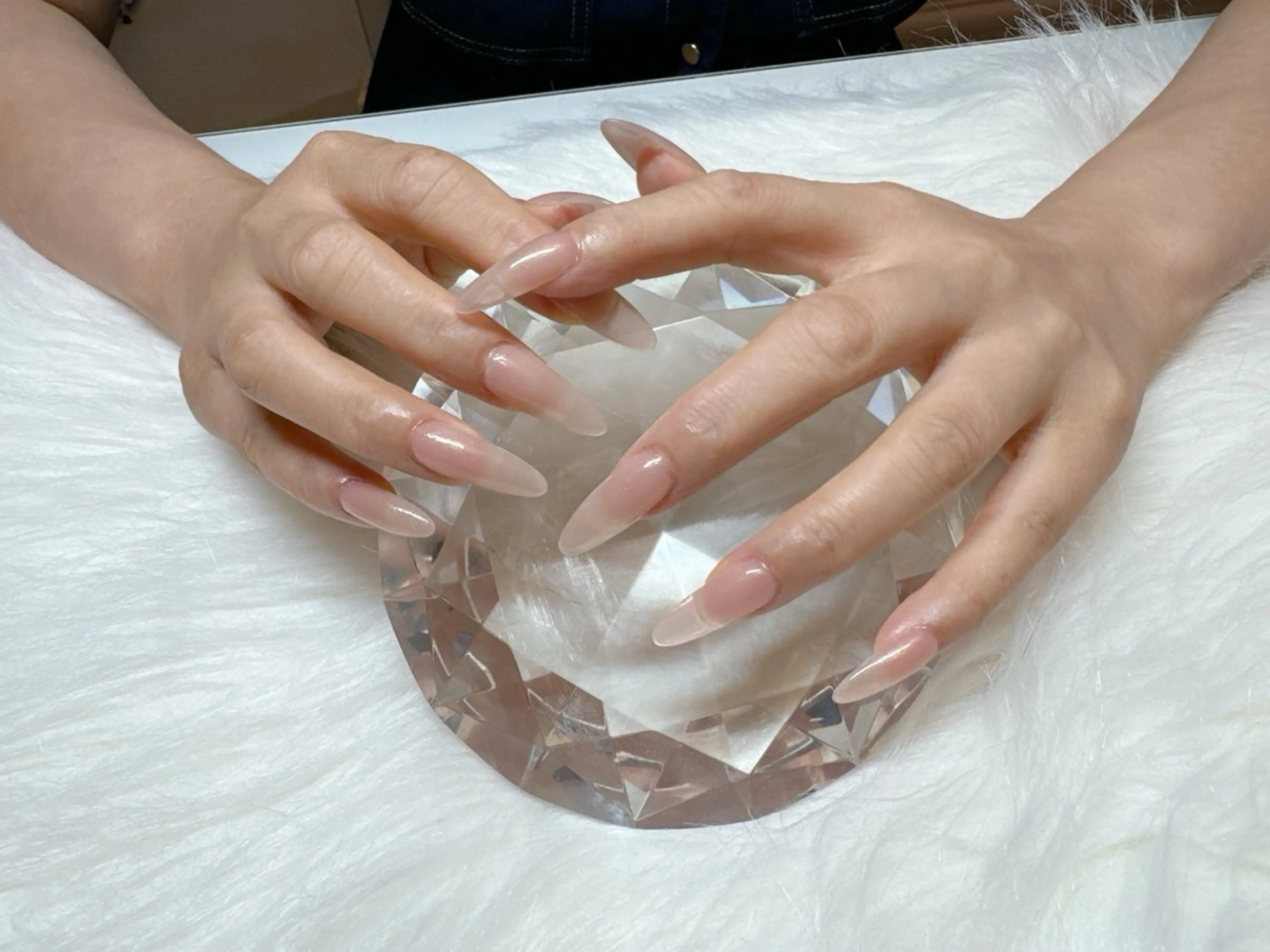 【✨オフあり(別途)✨】チップ長さだしワンカラー／ラメグラデーション➕ドライケア➕オイル➕ハンドクリームの写真