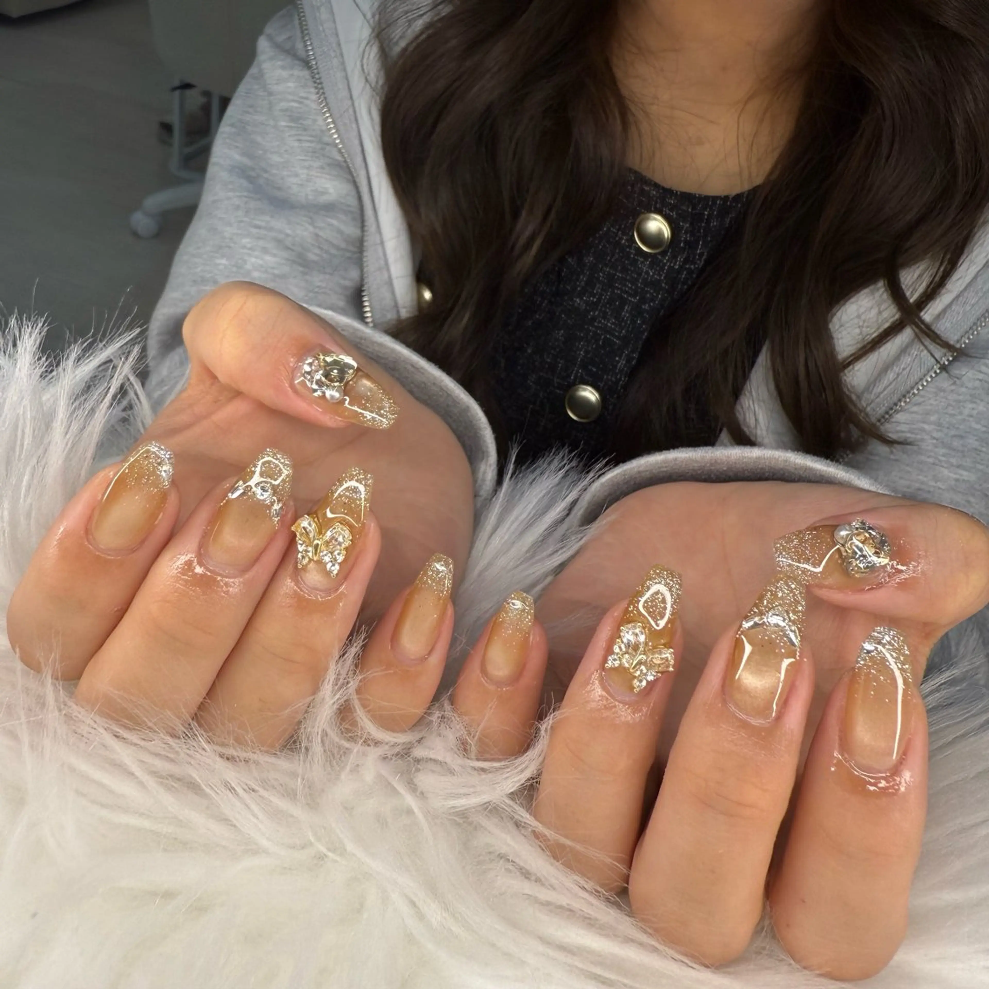 ネイル フレンチネイル キラキラネイル マグネットネイル ミラーネイル ニュアンスネイル ハンドネイル rina nailのネイルデザイン