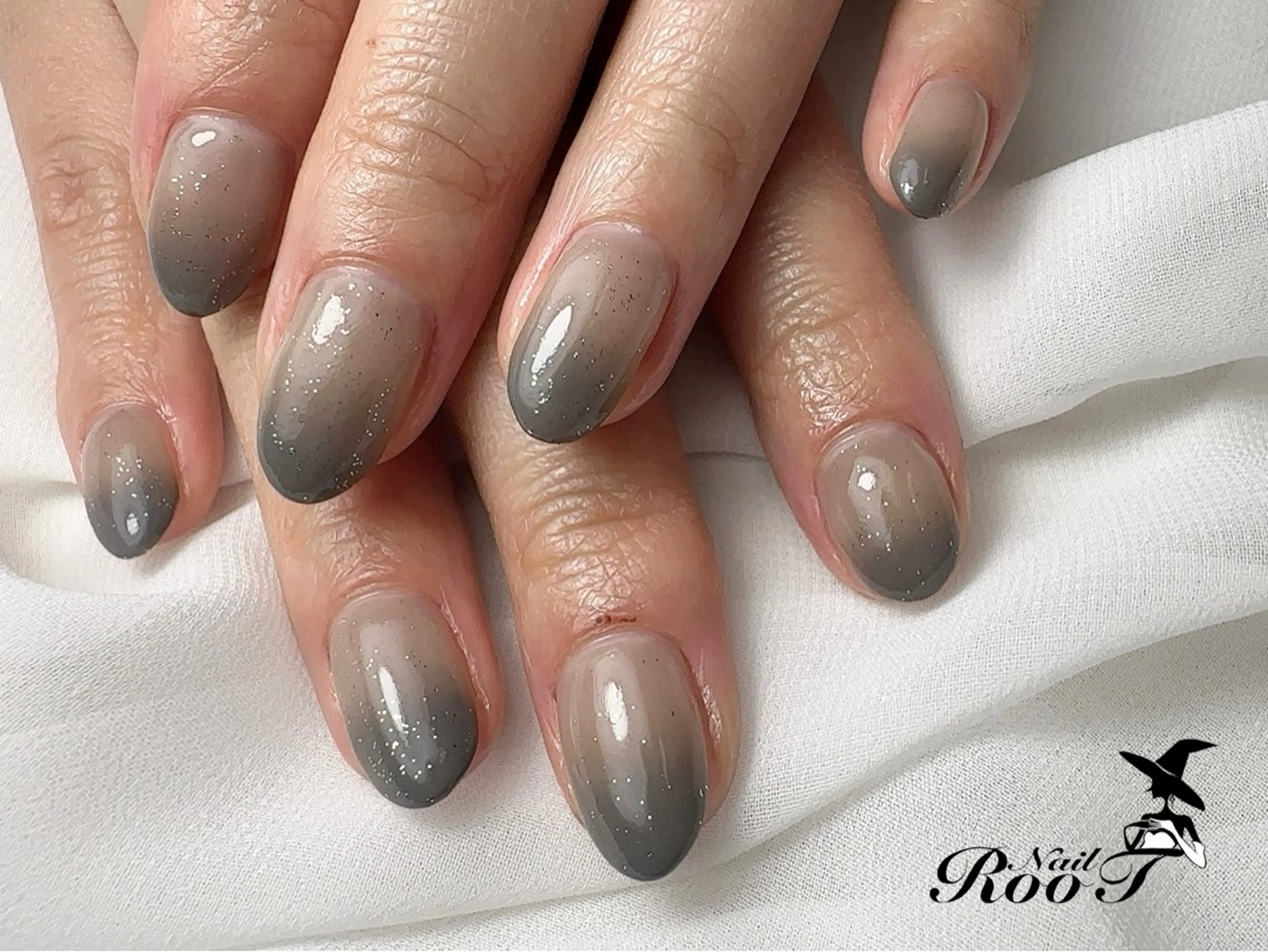 ネイル グラデーション ハンドネイル RooT Nailのネイルデザイン