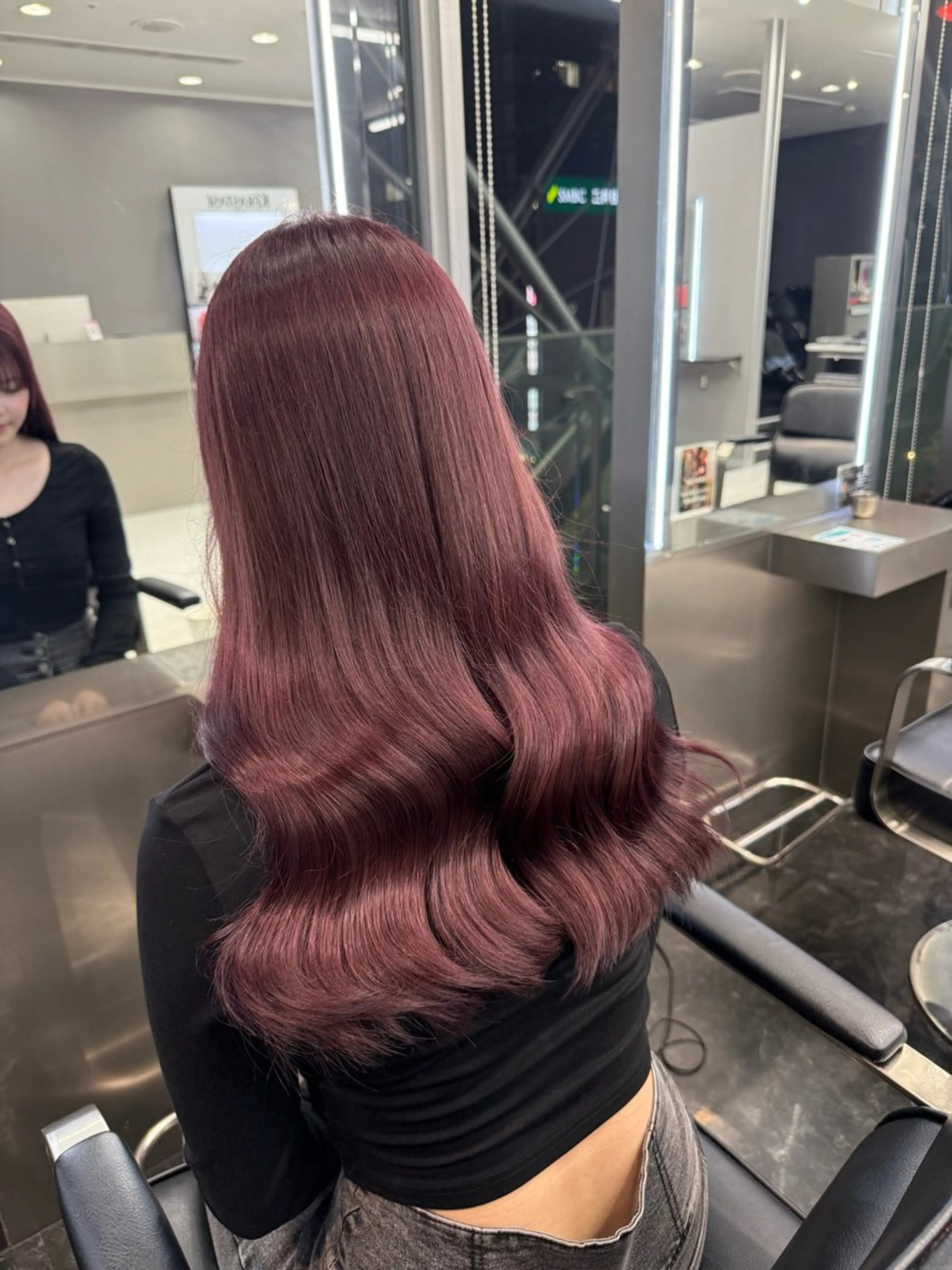 セミロング カラー 韓国ヘア🖤/透明感 shihoのヘアスタイル