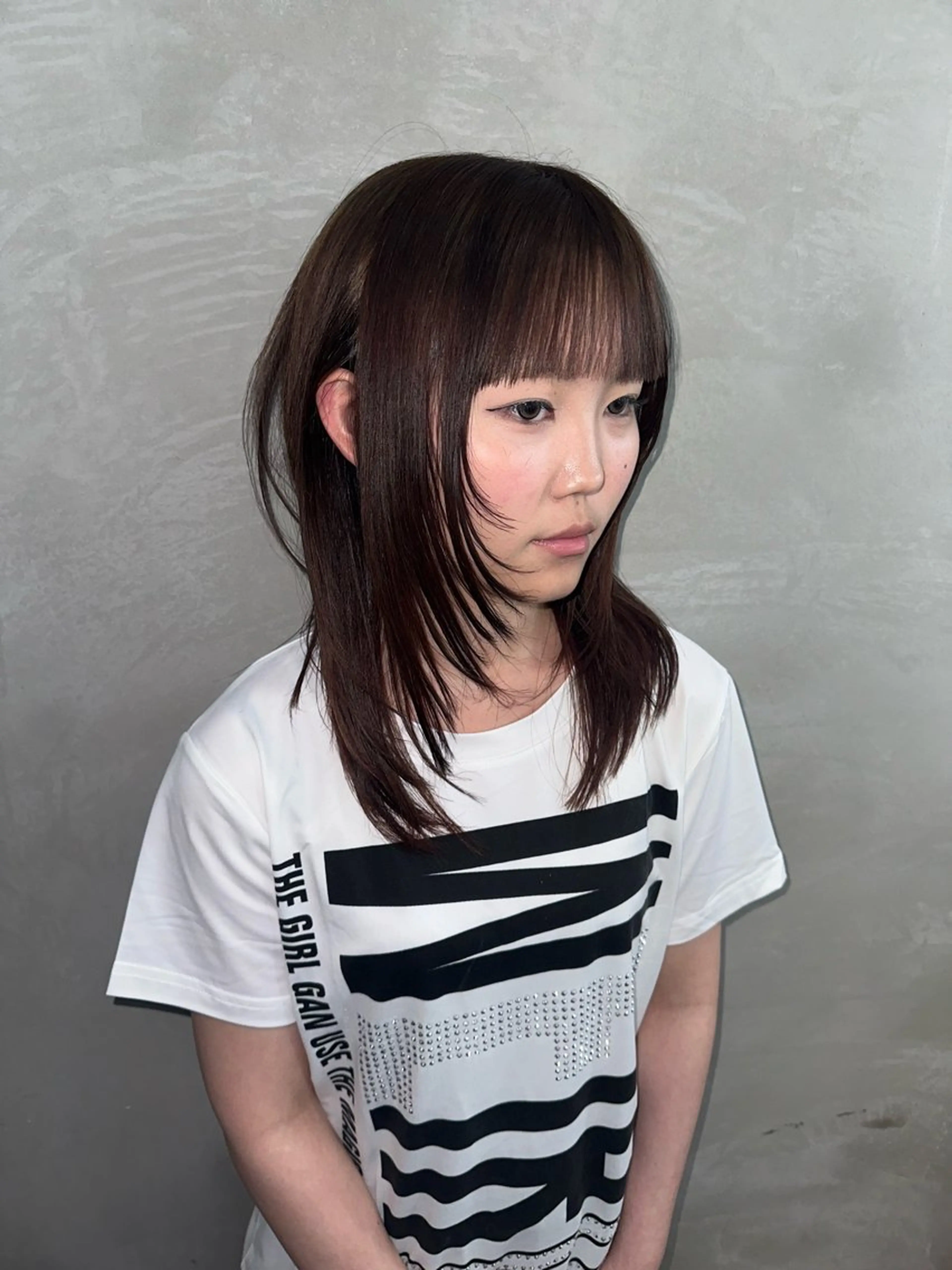 ミディアム カット ヘアカラー トリートメント ブリーチ・レイヤ ー特化🔥 ちかまるのヘアスタイル