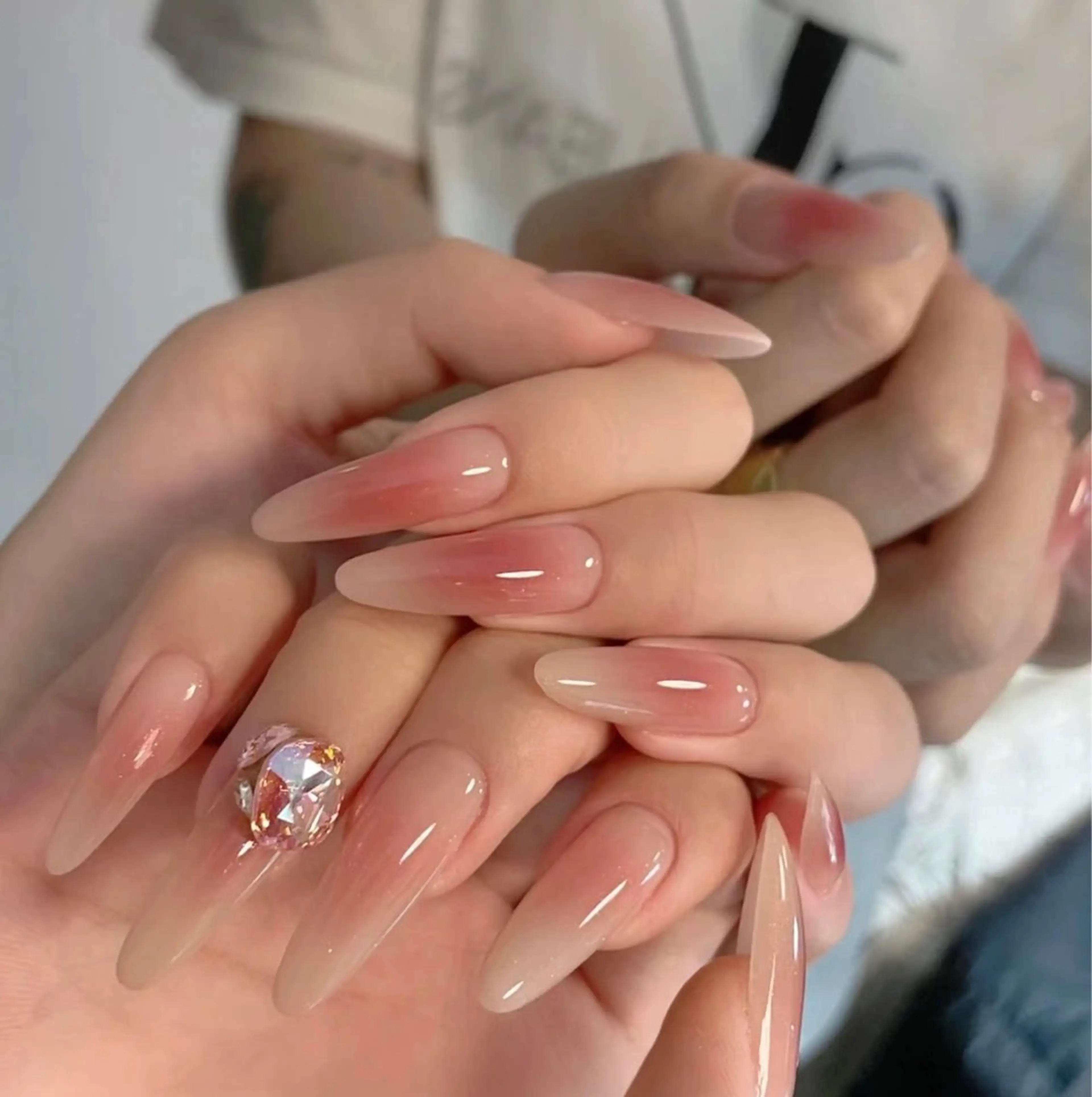 【自爪】韓国人気🇰🇷NO1チークネイルオフ、ケア込み7日以内直し無料)の写真