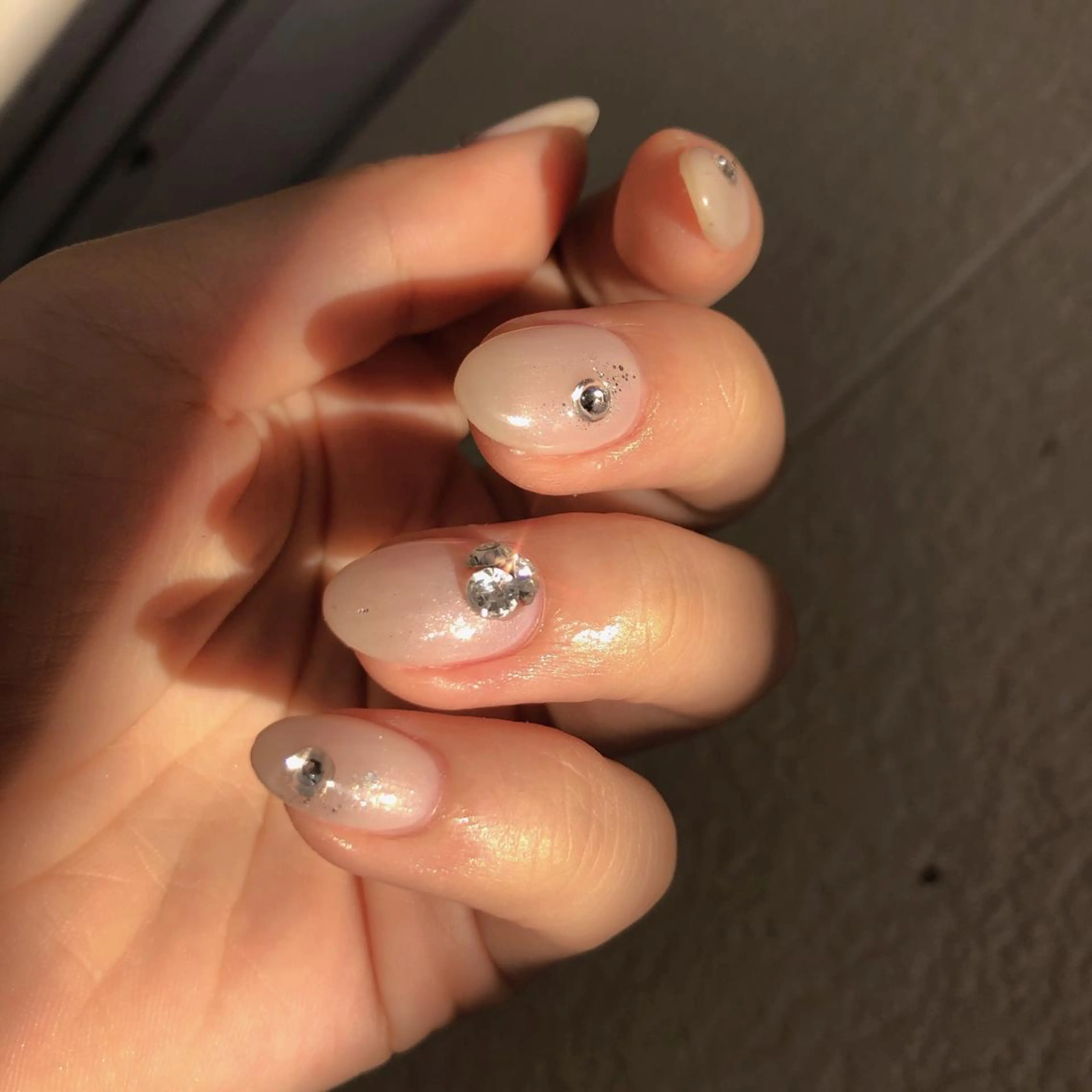 ネイル ラメ(グリッター) ストーンネイル nail 1997のネイルデザイン