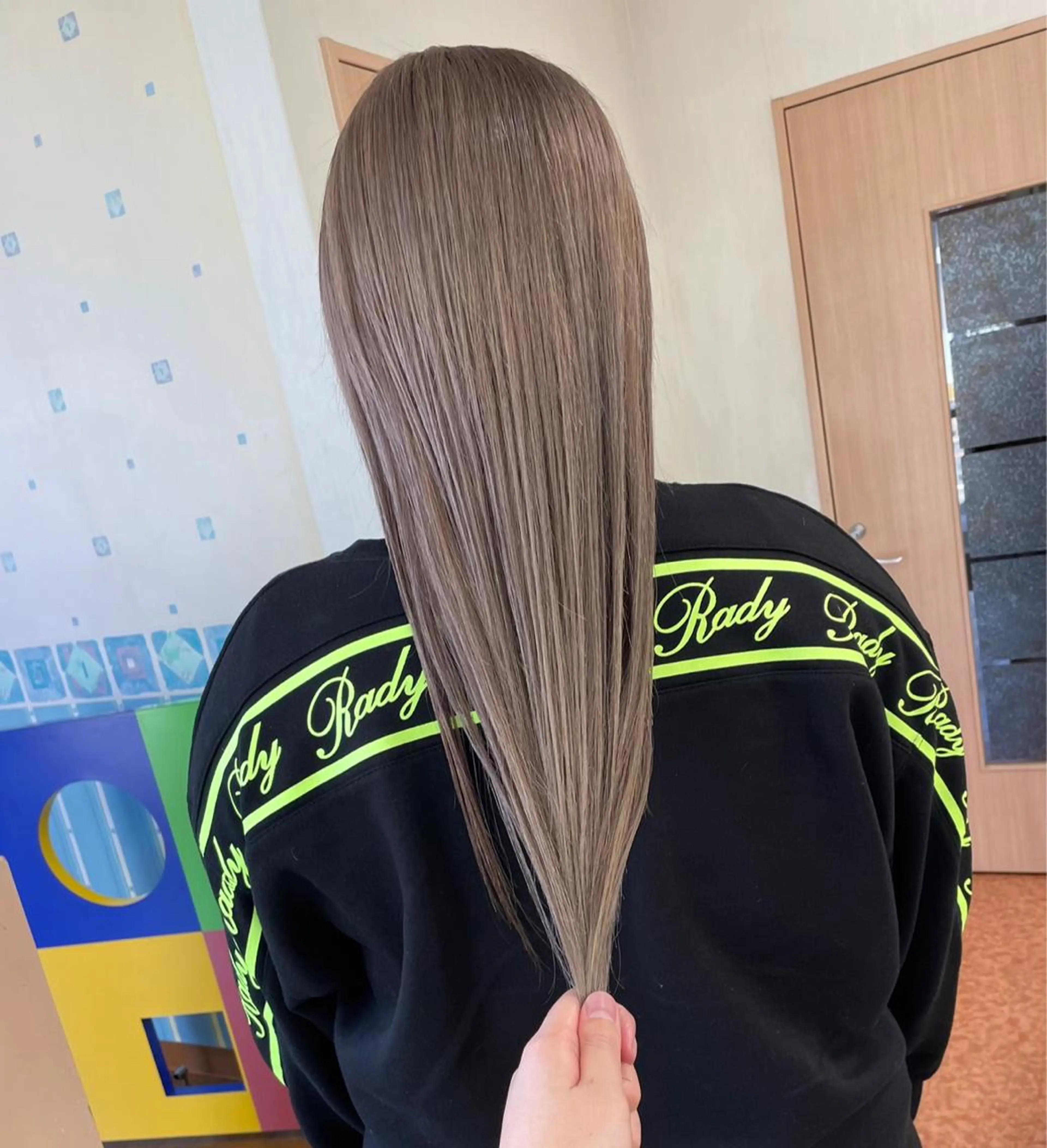 ロング カラー ベージュカラー ミルクティーベージュ River,Land所属・yui .のヘアスタイル