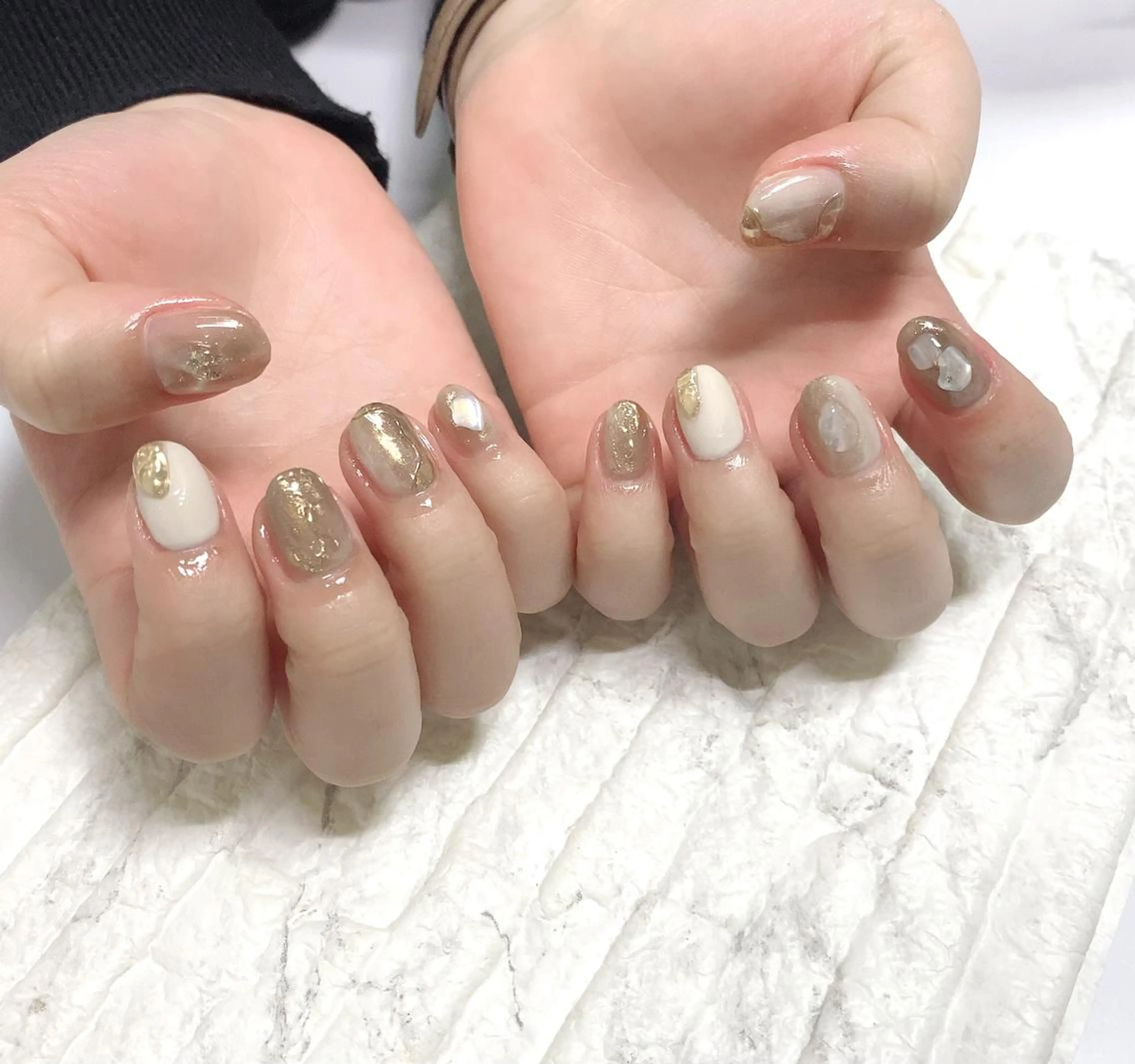 ネイル ニュアンスネイル ハンドネイル フットネイル yochi nailのネイルデザイン