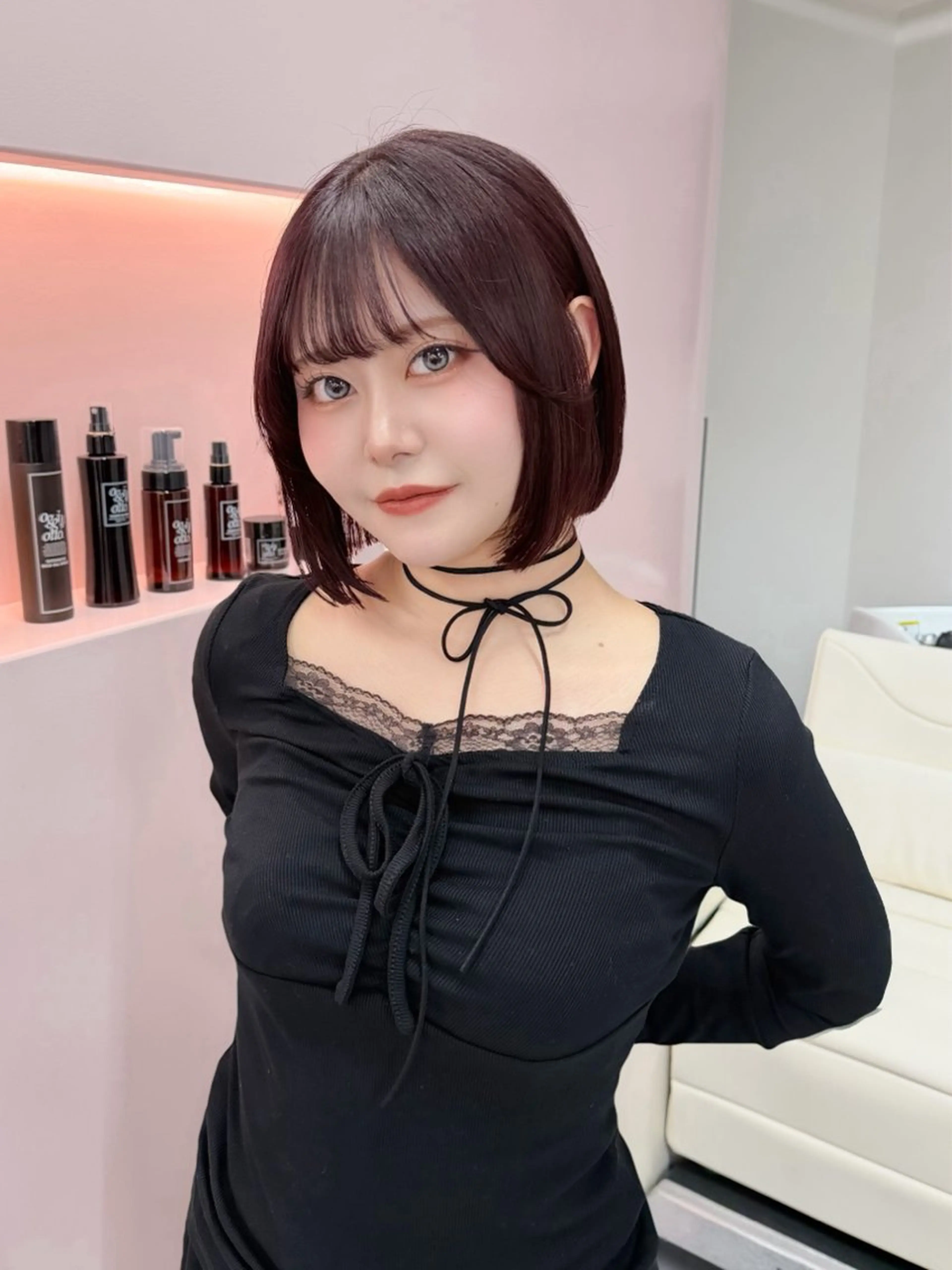 カラー ヘアアレンジ カット ヘアカラー トリートメント ヘッドスパ ヘアセット 縮毛矯正🤍 盛れるボブ/ひかりのヘアスタイル