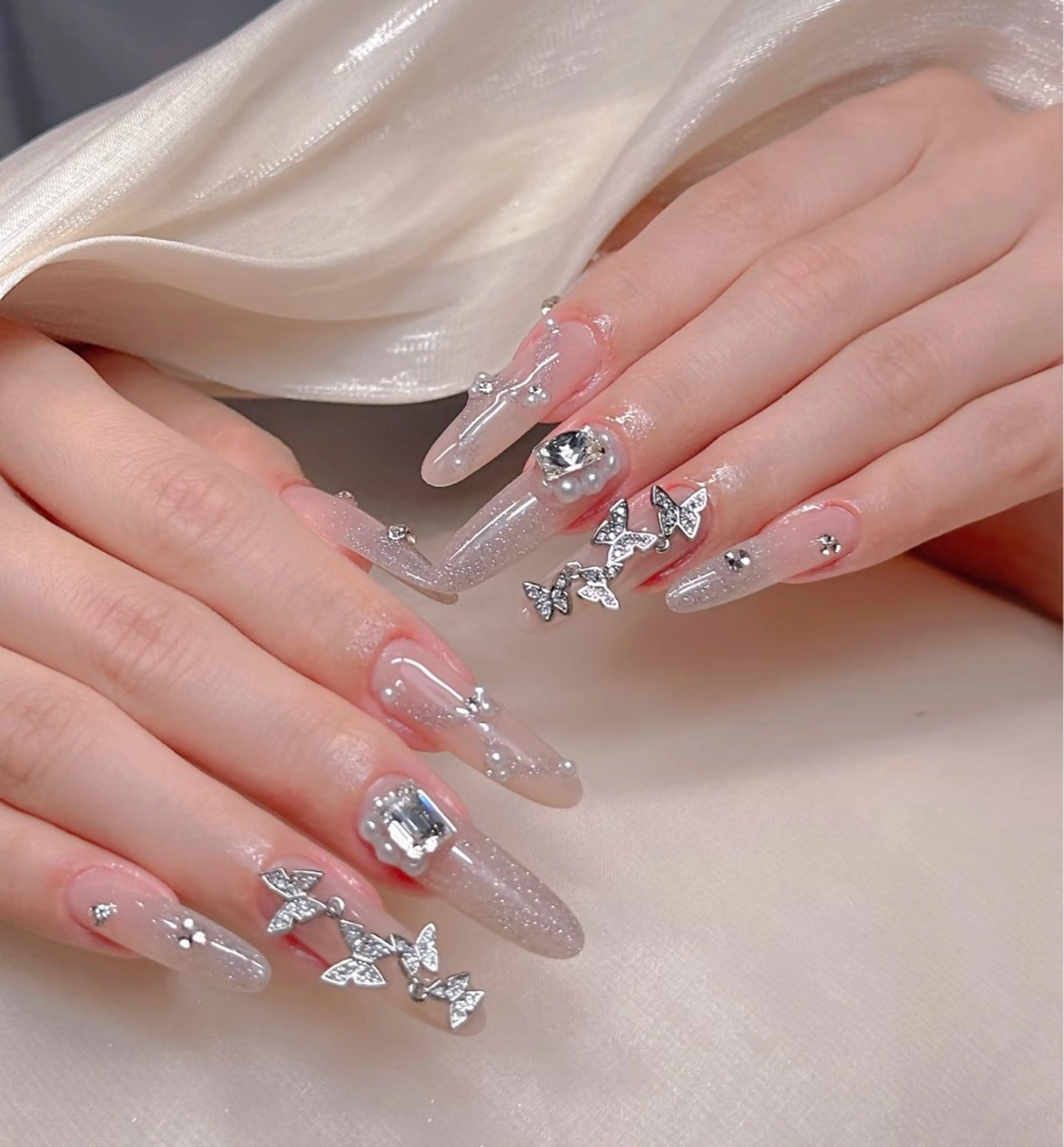 ネイル ハンドネイル D-BEAUTY Nailsalonのネイルデザイン