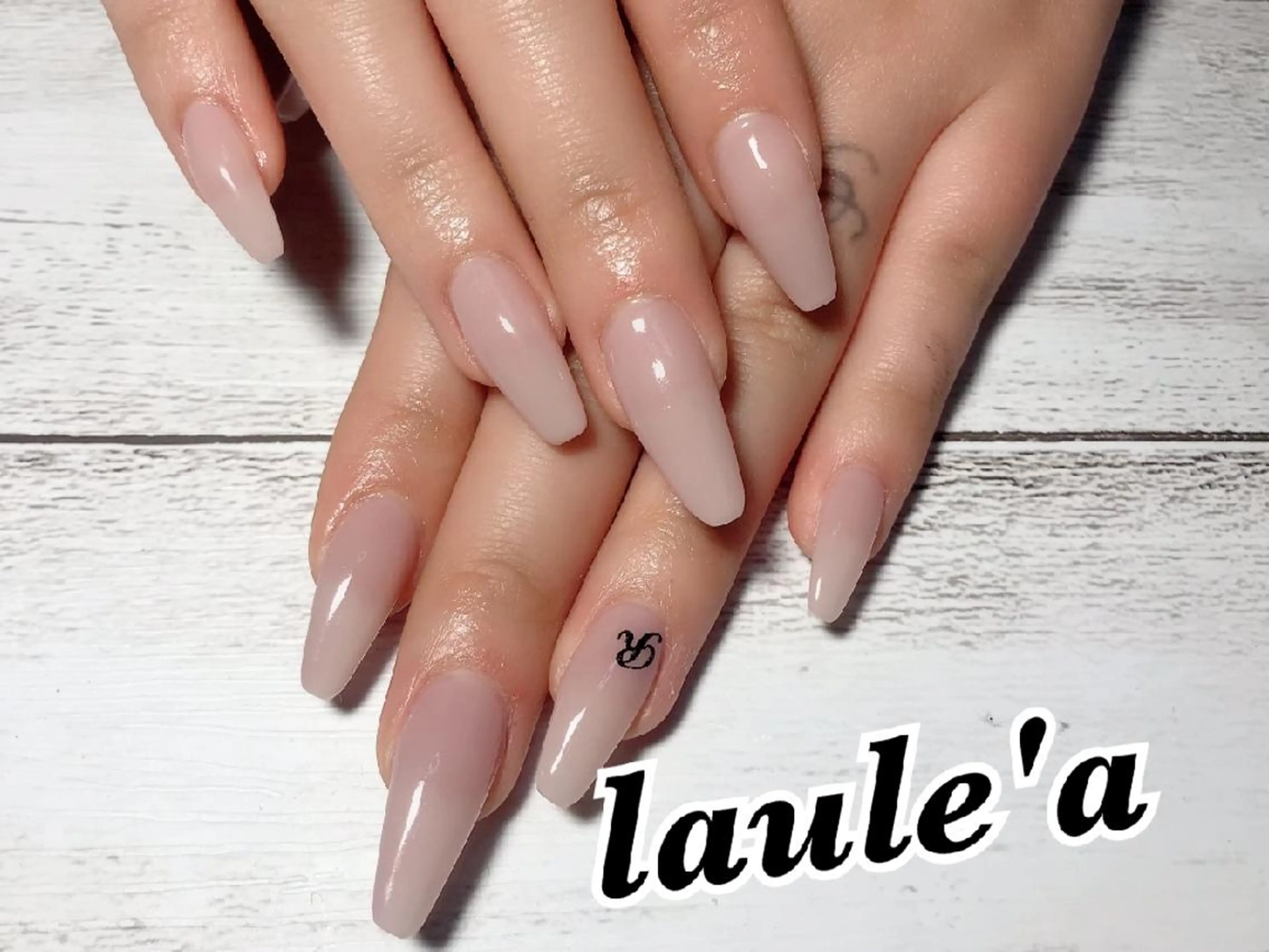 ネイル ハンドネイル Rグループ felizのネイルデザイン