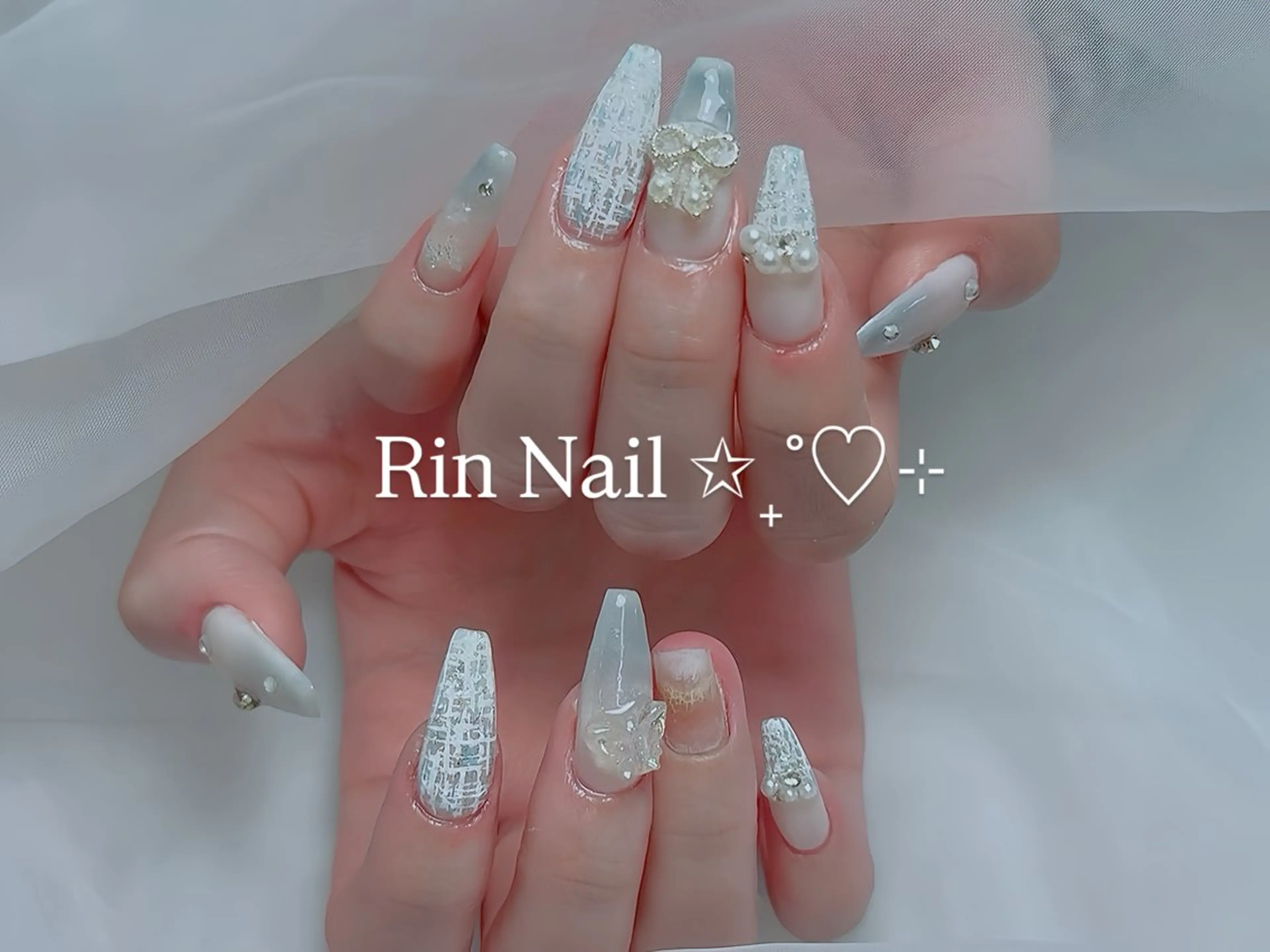 メンズ ネイル メンズ韓国風 アートネイル オーロラネイル クリアネイル 長さ出し ハンドネイル Rin Nail 新大久保店のネイルデザイン