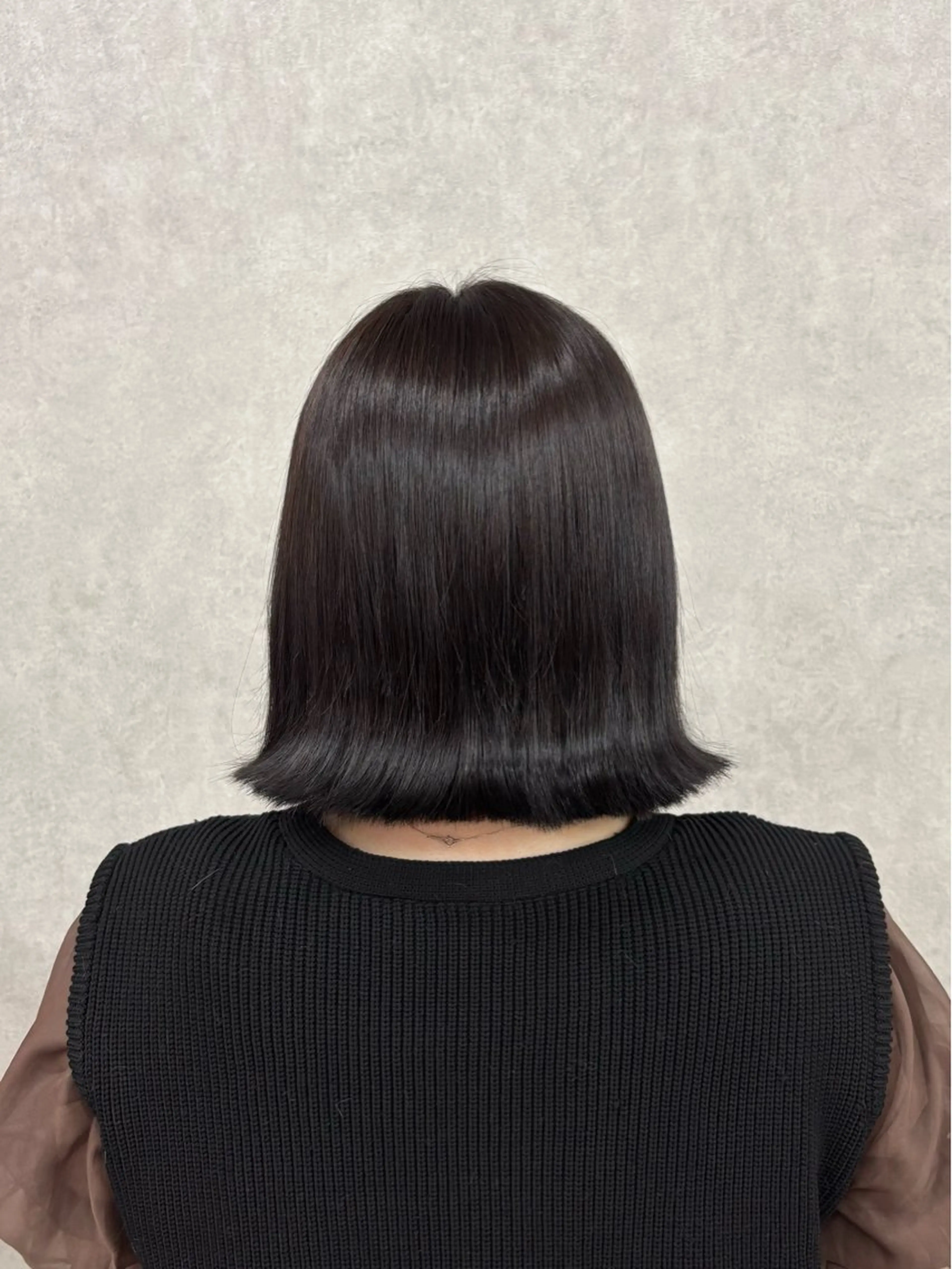 ミディアム カラー ブラウンカラー ダークブラウン 倉澤 愛理のヘアスタイル