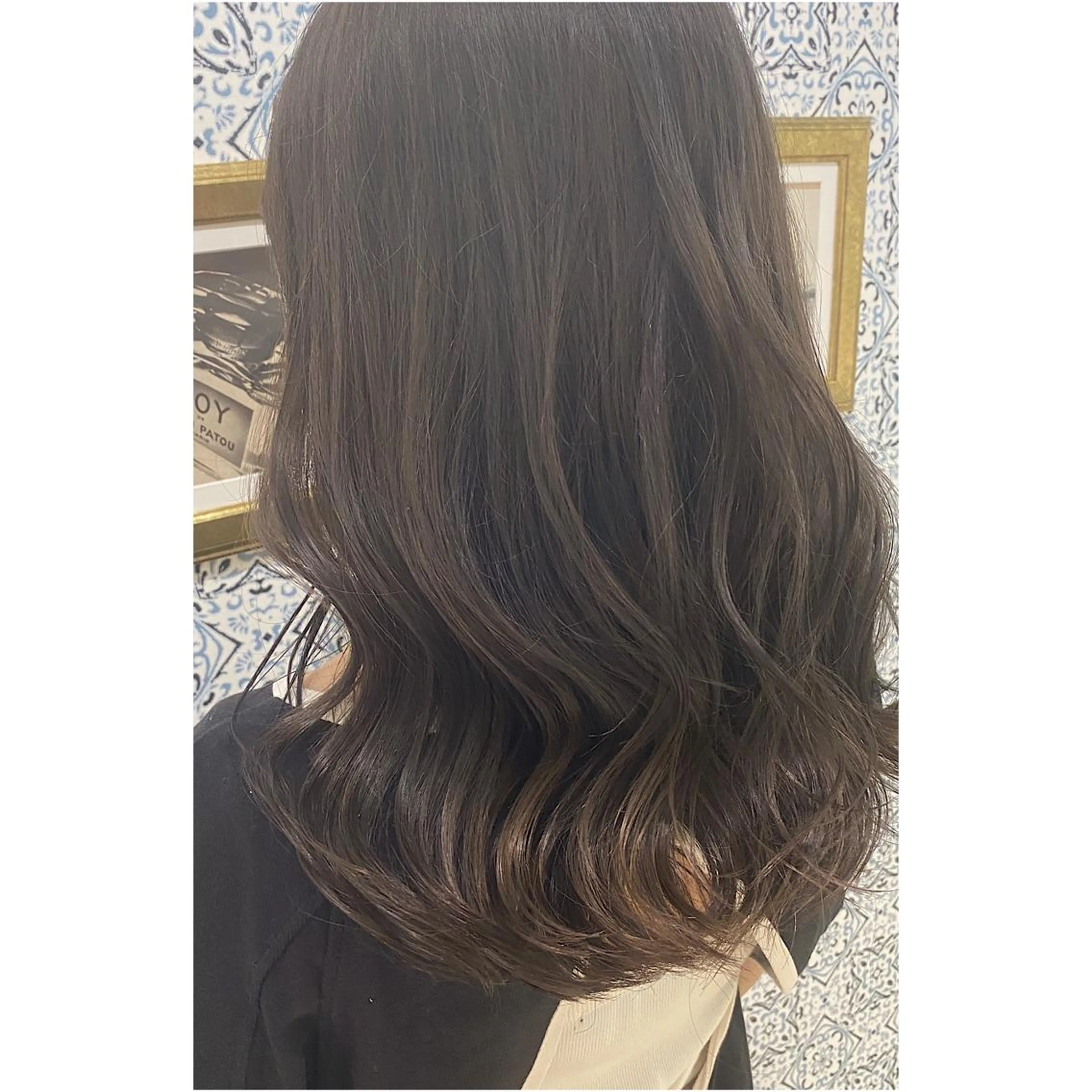 ミディアム カラー ヘアアレンジ アッシュ アッシュグレー アッシュグレージュ グレージュ カット 縮毛矯正 トリートメント ツヤ髪になりたい方へ 🩷柴田知亜希のヘアスタイル