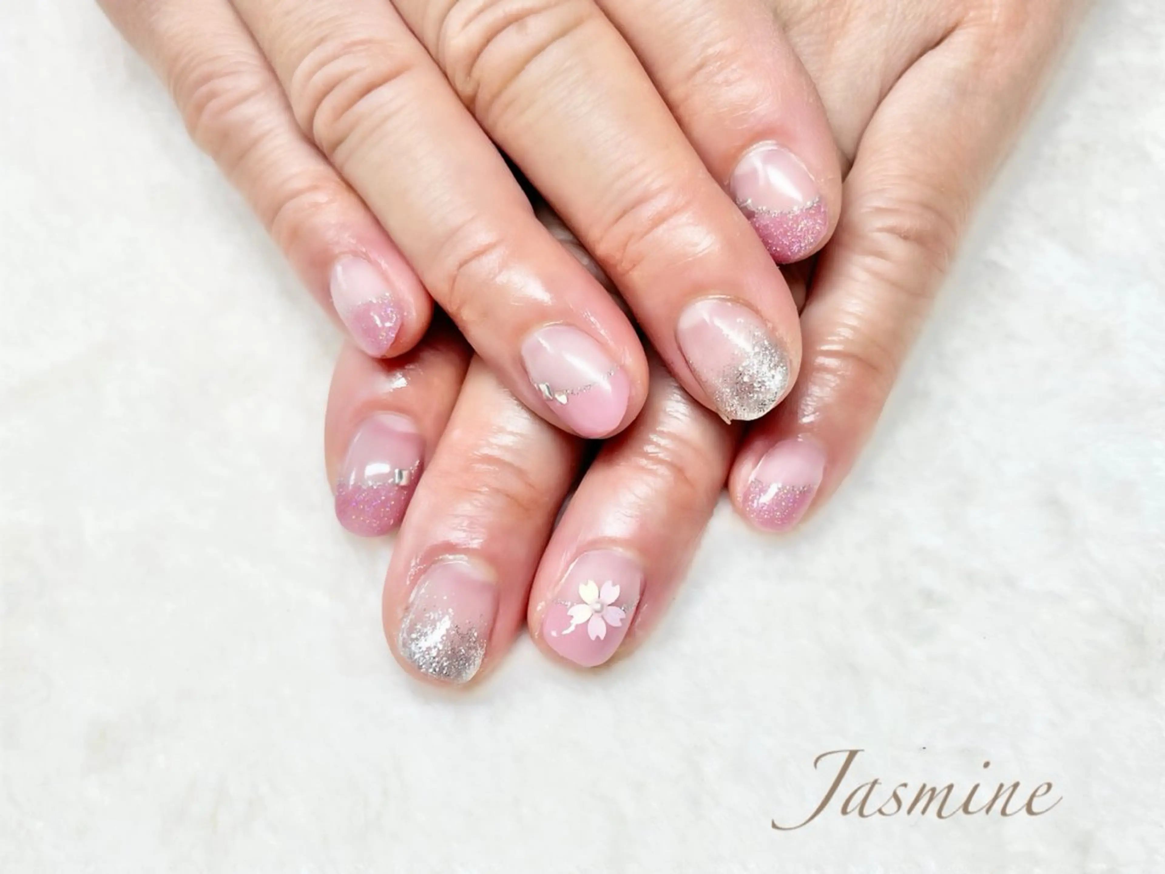 ネイル ハンドネイル Jasmine 林のネイルデザイン