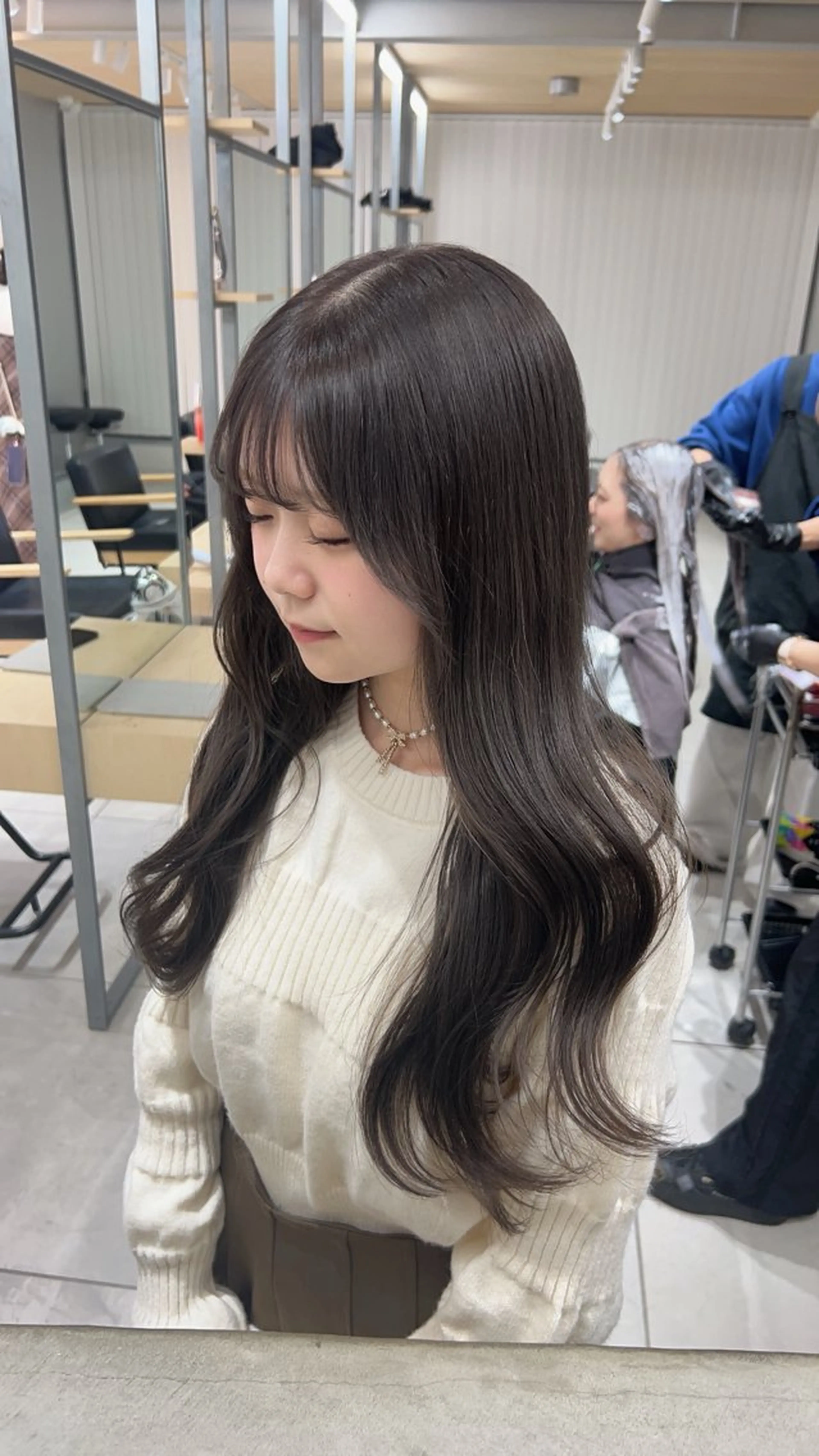 ロング アッシュ トリートメント ヘアカラー トリートメント グレージュ 透明感 ブリーチなし田島晃汰のヘアスタイル