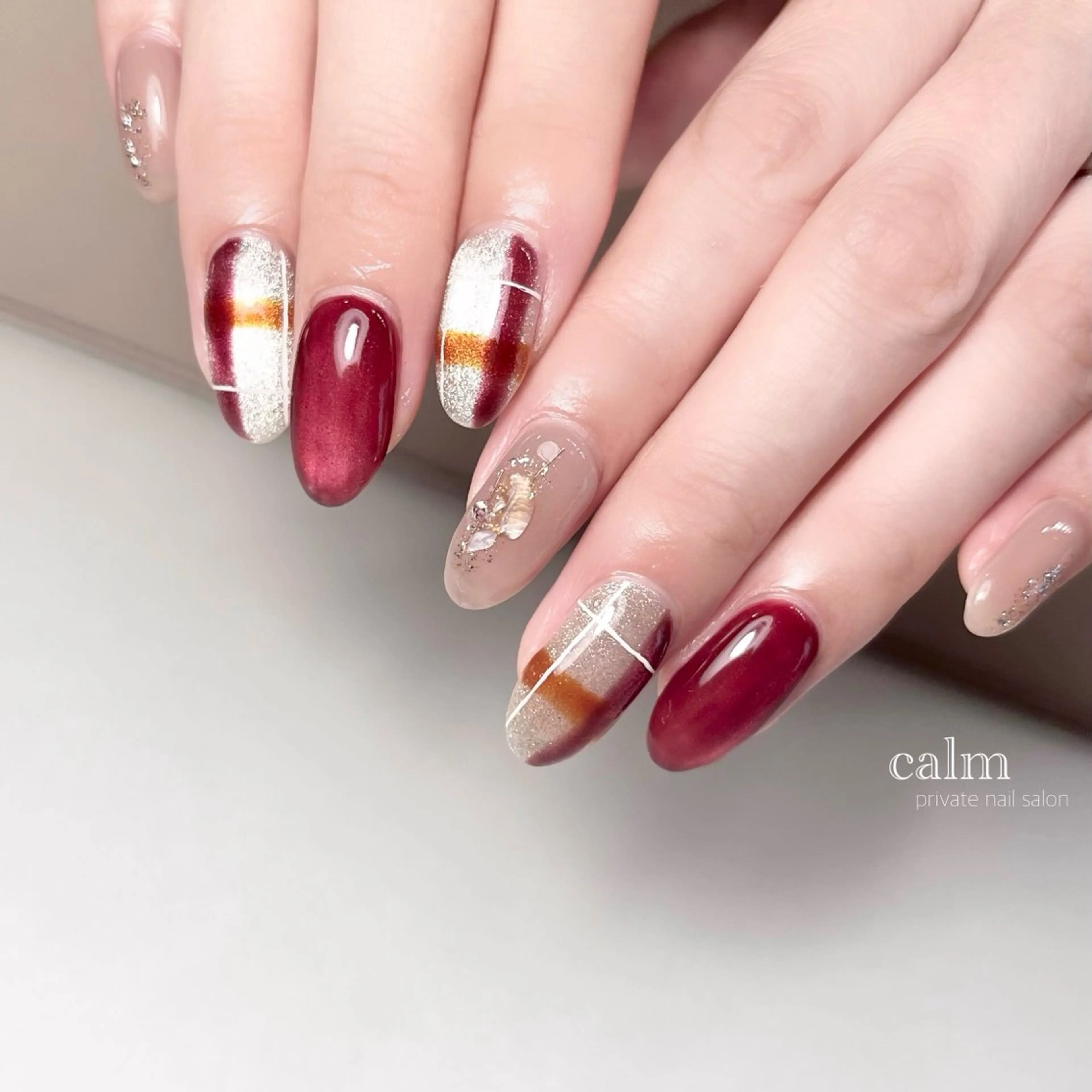 ネイル ハンドネイル calm 〔ｶｰﾑ〕のネイルデザイン