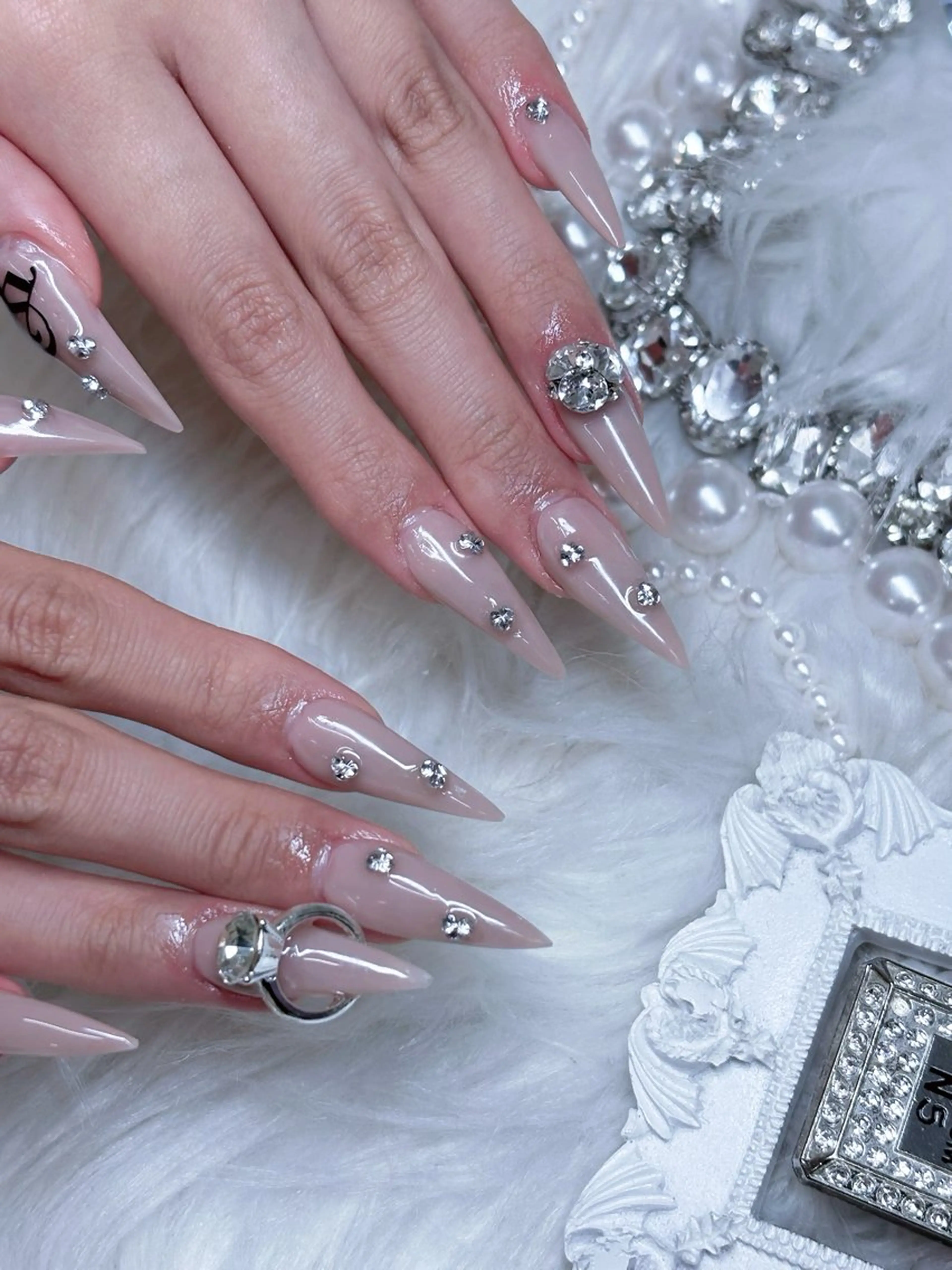 ネイル スカルプネイル MADIA YUKIHOのネイルデザイン