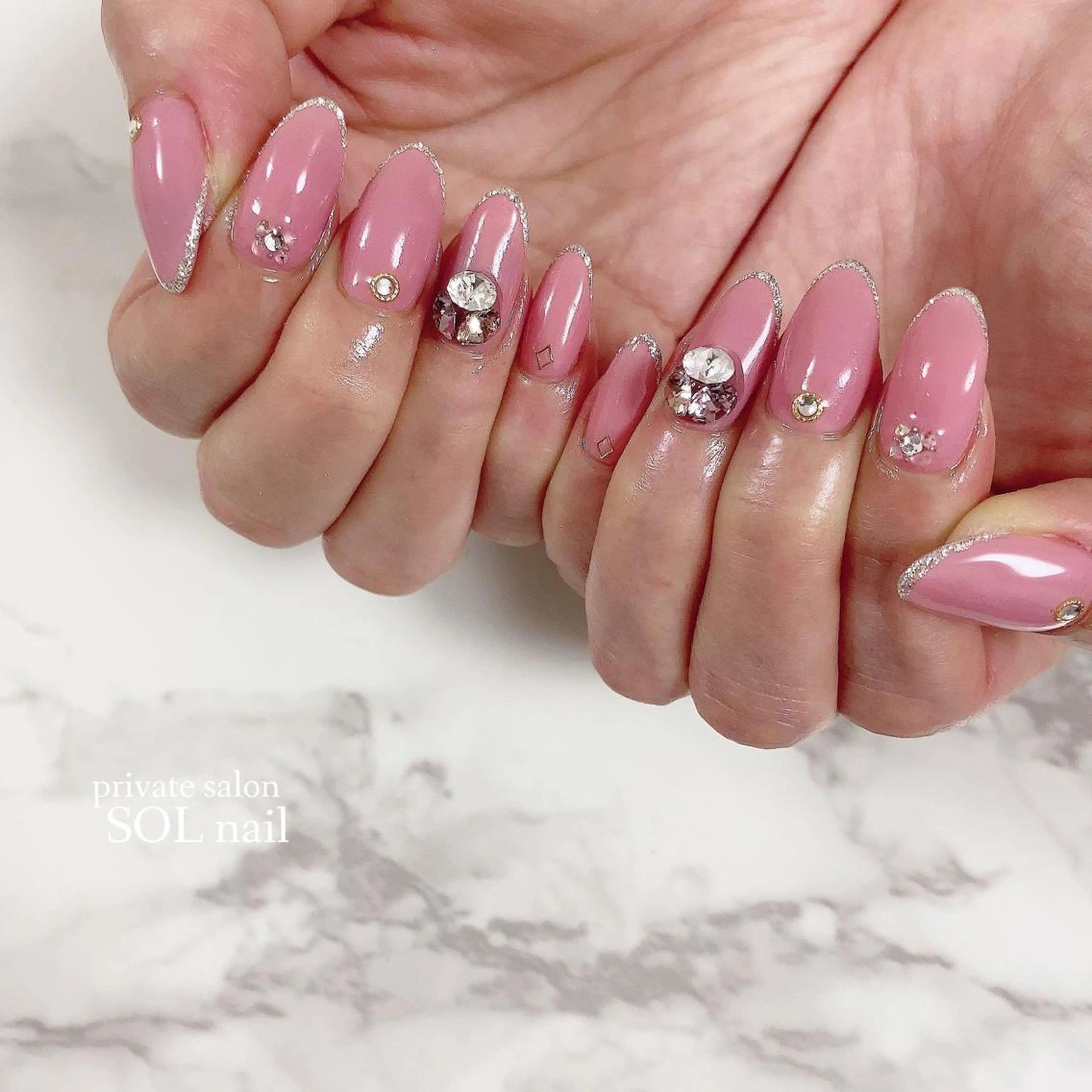 ネイル SOL NAILのネイルデザイン