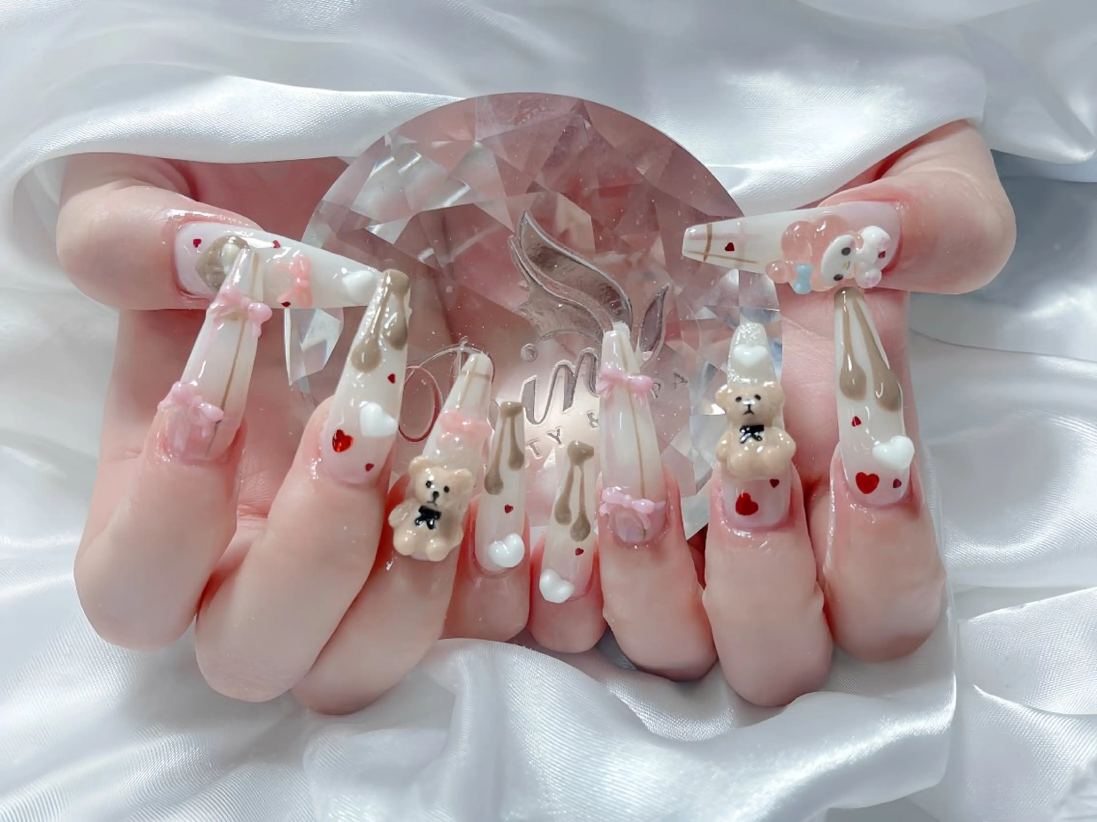 ネイル チークネイル フラッシュネイル フラワーネイル フットネイル ジェルネイル ハンドネイル Rin Nail Shinokuboのネイルデザイン