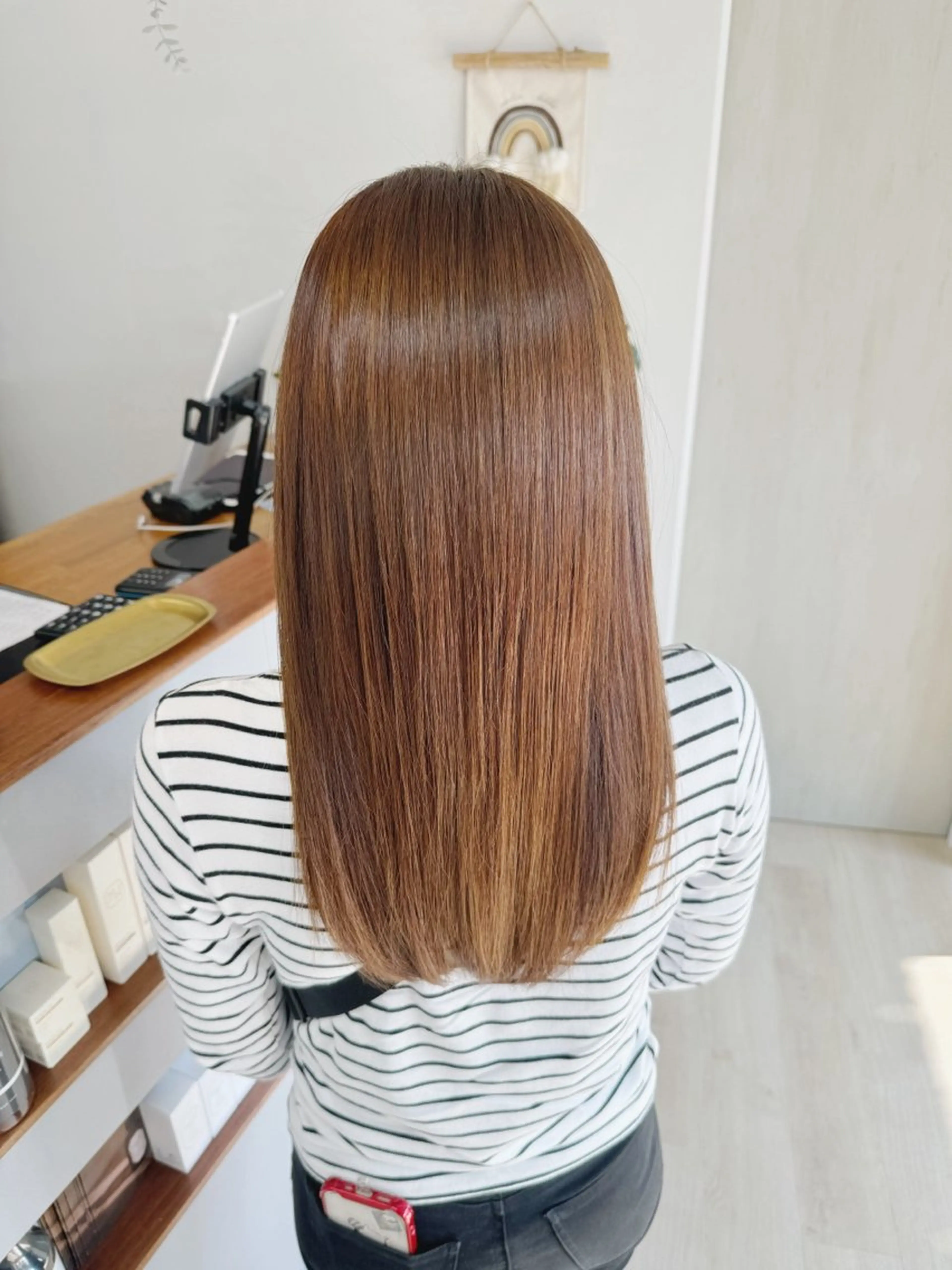 セミロング カラー トリートメント 酸熱トリートメント ヘアカラー トリートメント 吉田 明弘のヘアスタイル