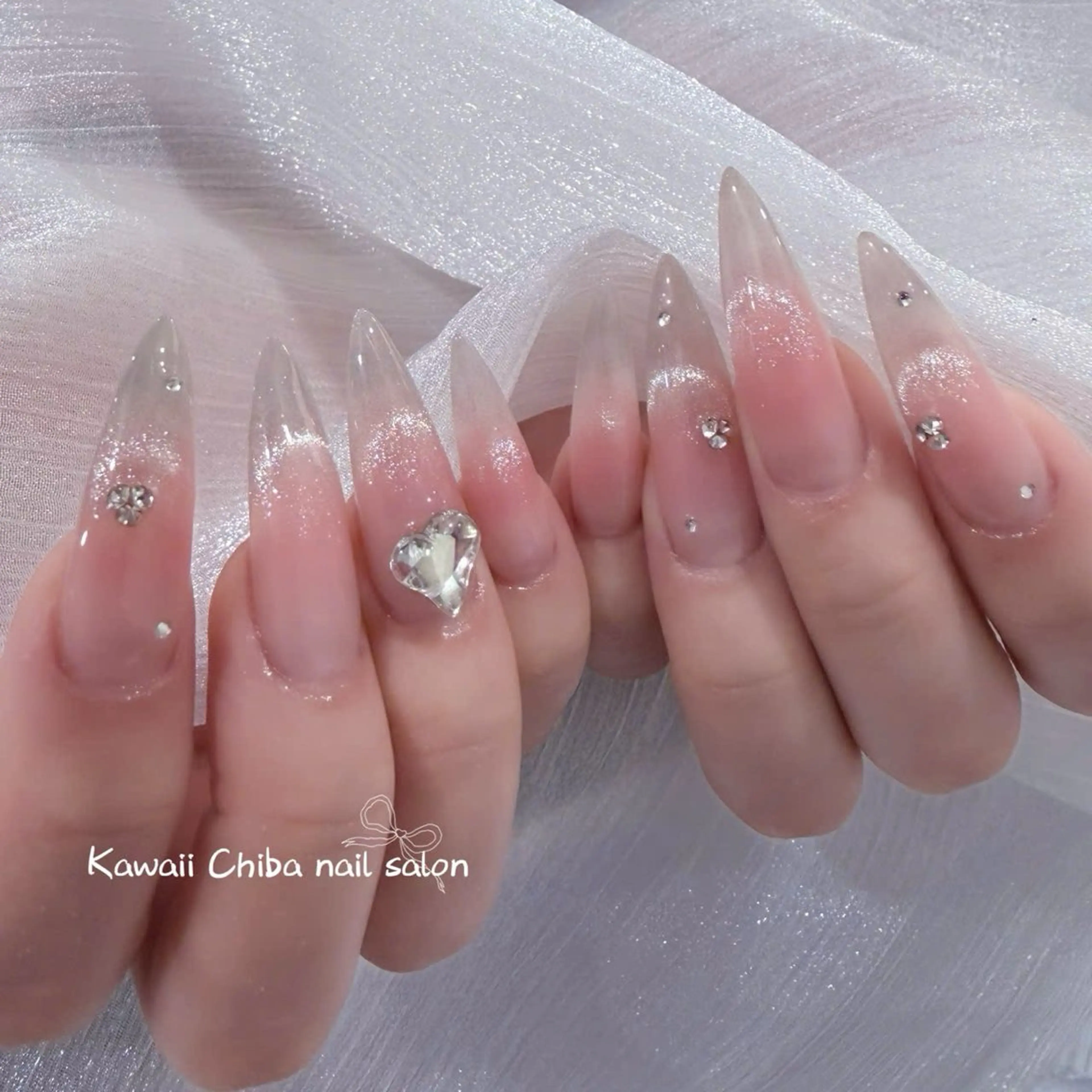 ネイル チークネイル ドット グラデーション ハート キラキラネイル Kawaii _Nailのネイルデザイン