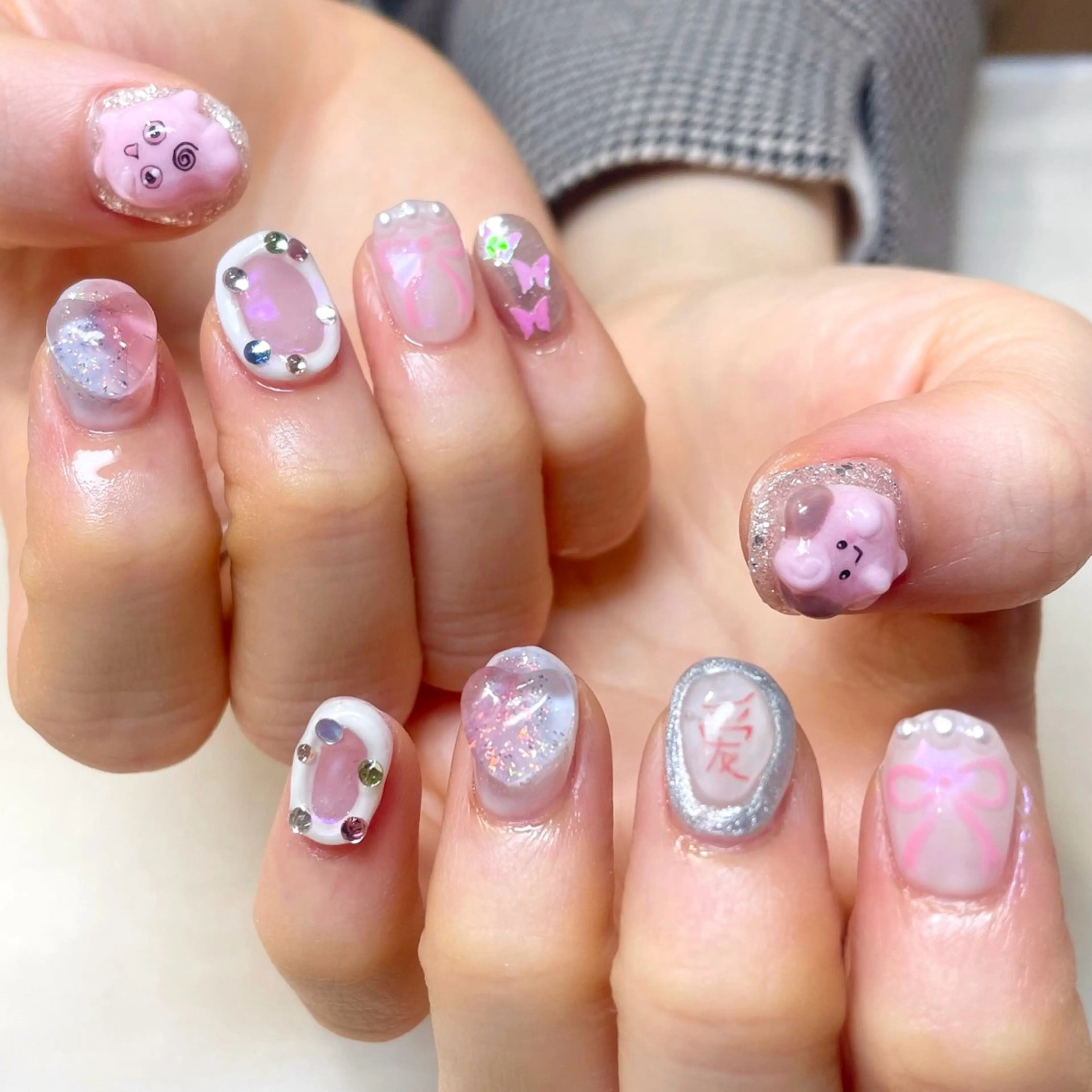 ネイル ハンドネイル 新井 ひなののネイルデザイン