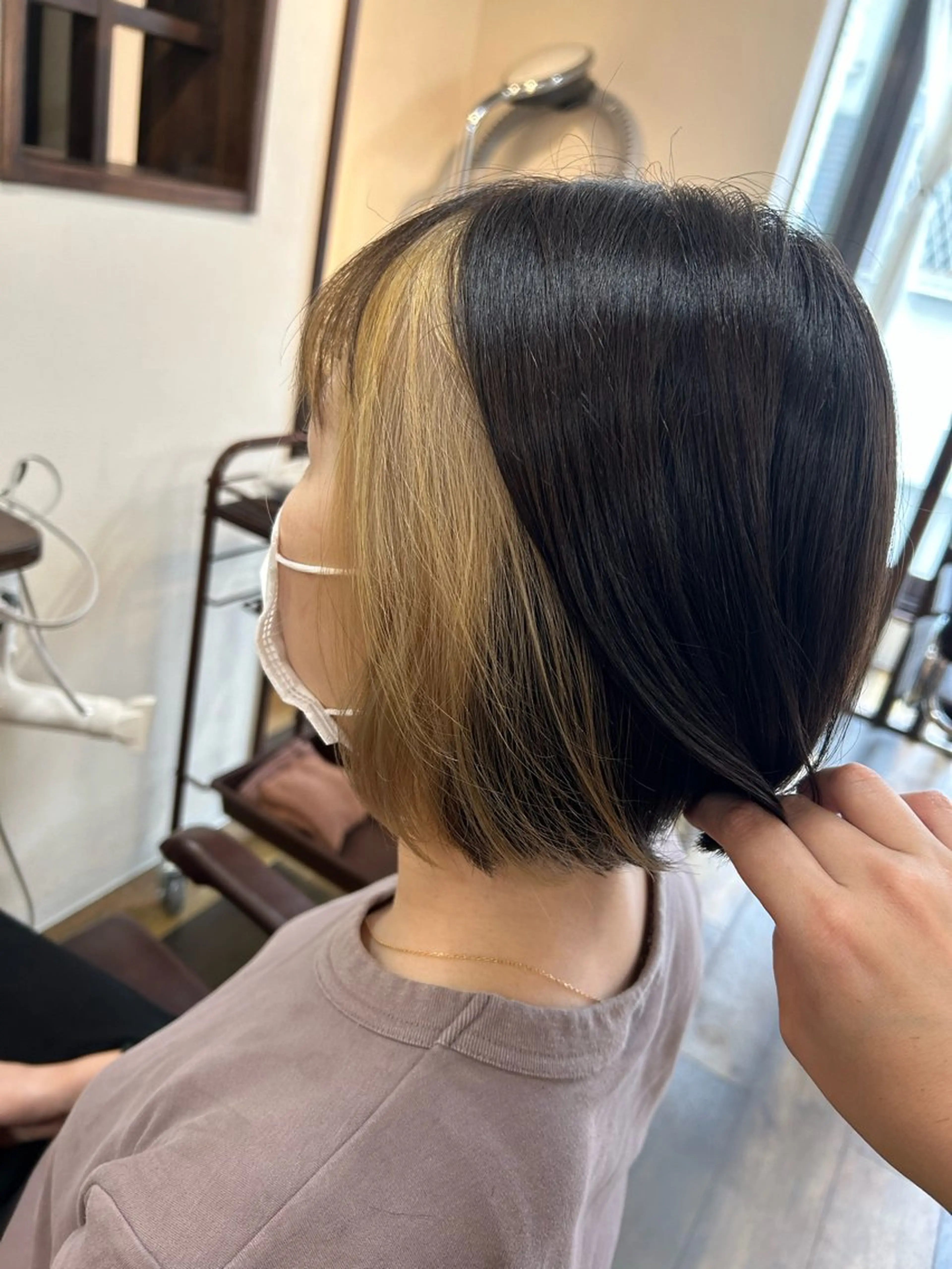 ショート カラー canonart上田 里恵のヘアスタイル