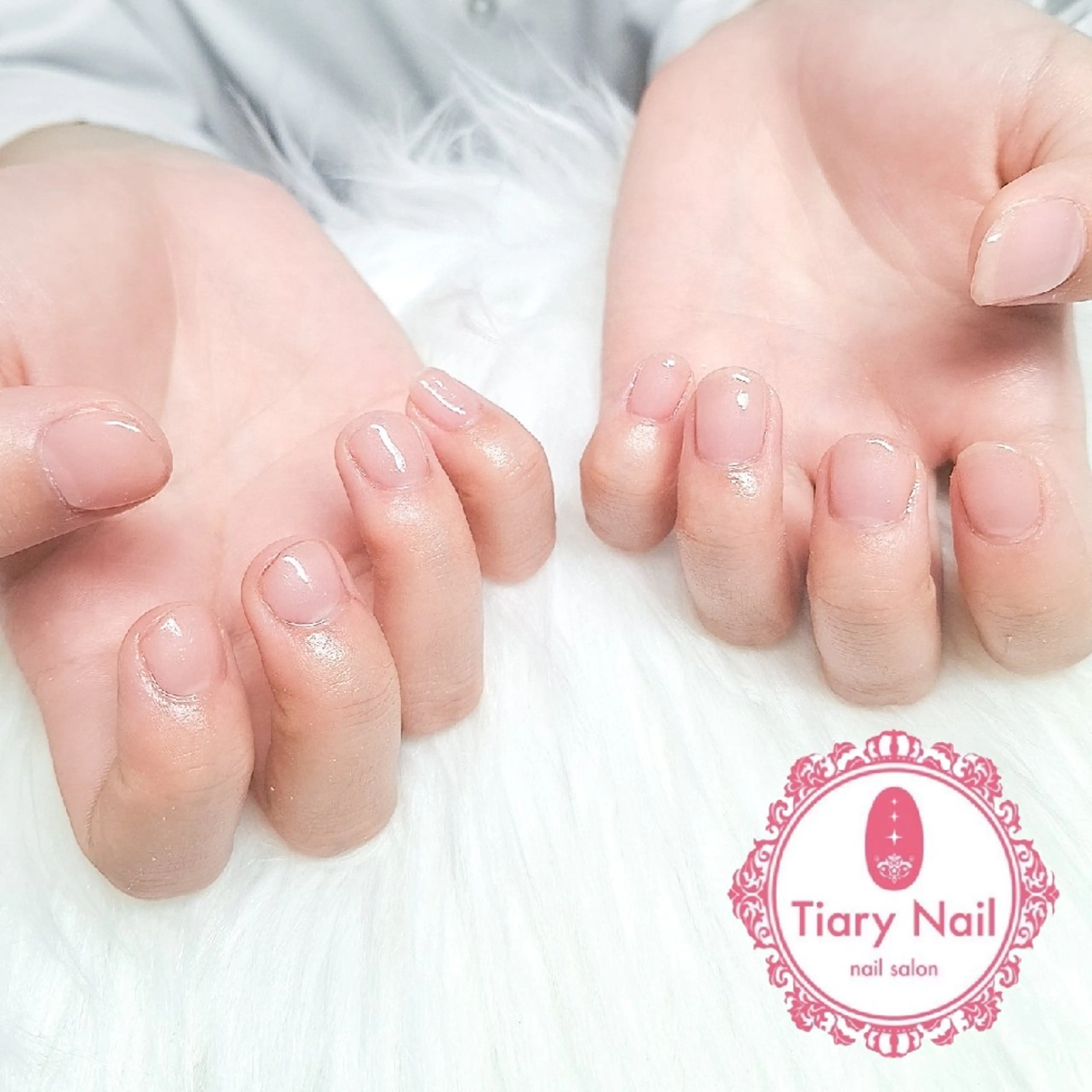 ネイル シンプルネイル Tiary🤍 Sachikaのネイルデザイン