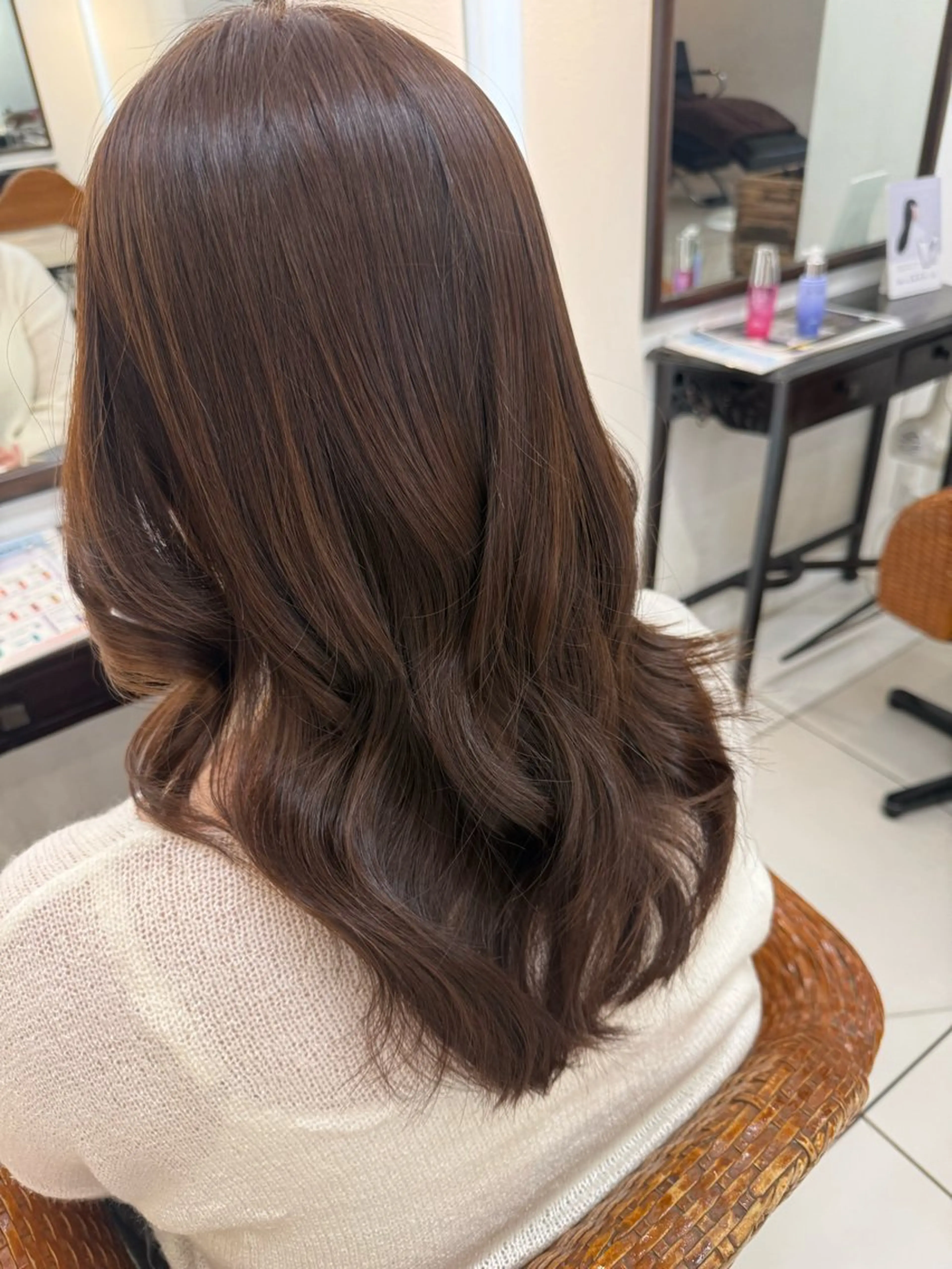 ロング たかしな けいなのヘアスタイル
