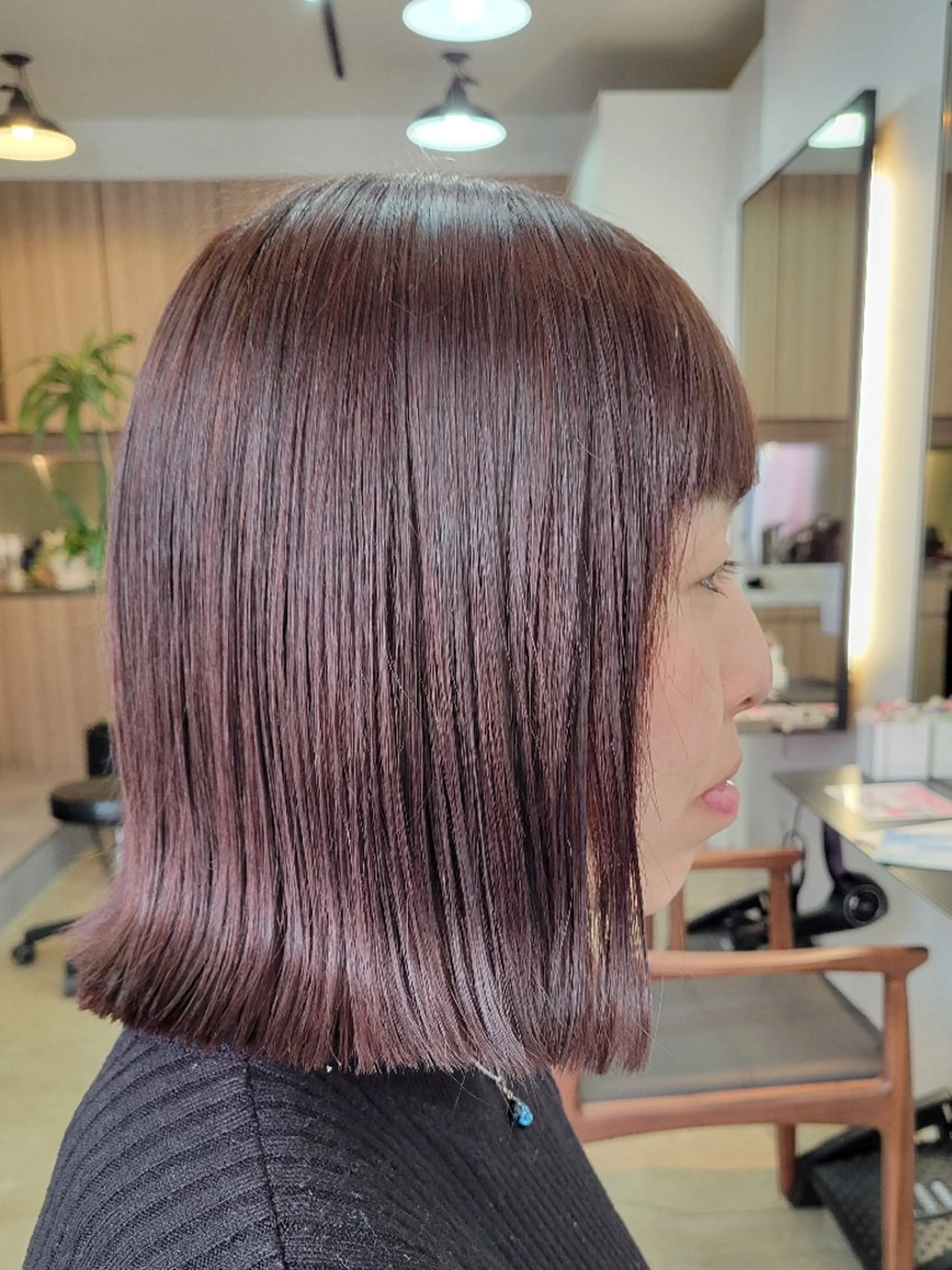 ミディアム 野村 果音(カノン)のヘアスタイル