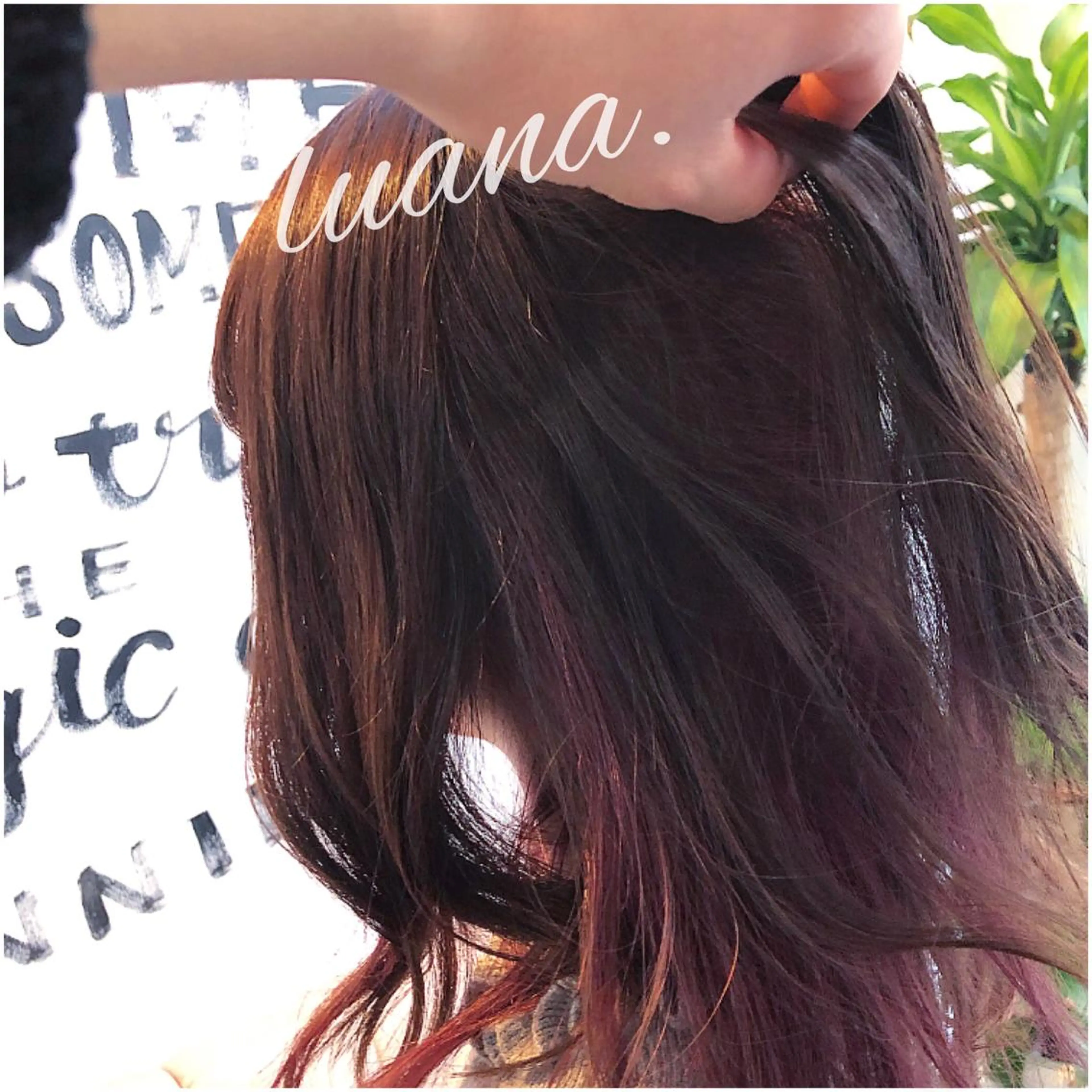 セミロング エクステ・髪質改善・ ブリーチ・吉田大介のヘアスタイル