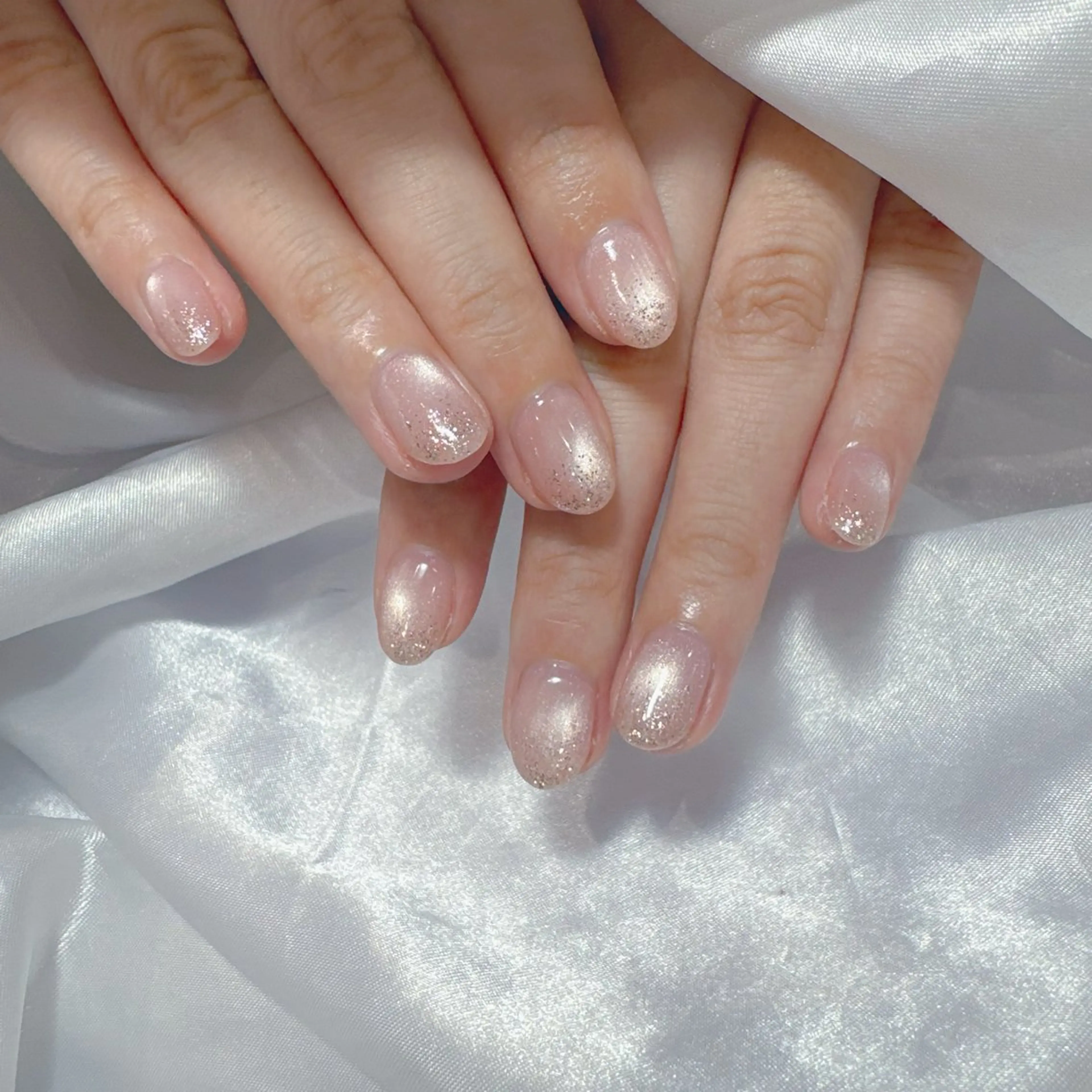 ネイル アートネイル フラッシュネイル フレンチネイル ジェルネイル ガラスフレンチ ハンドネイル You&Me Miyuのネイルデザイン