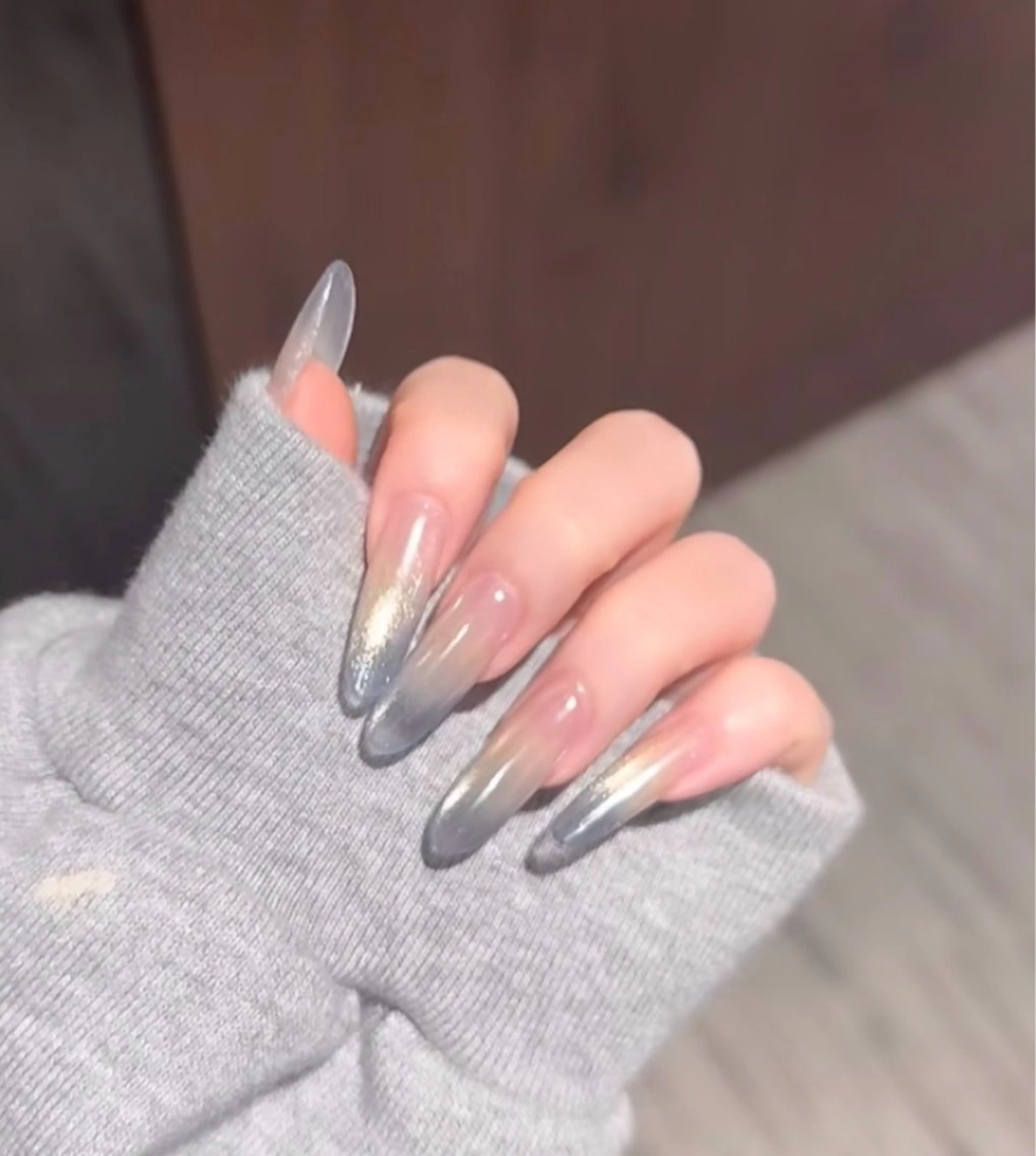 カラー グラデーションカラー ピンクカラー ハンドネイル AIN Nailのネイルデザイン