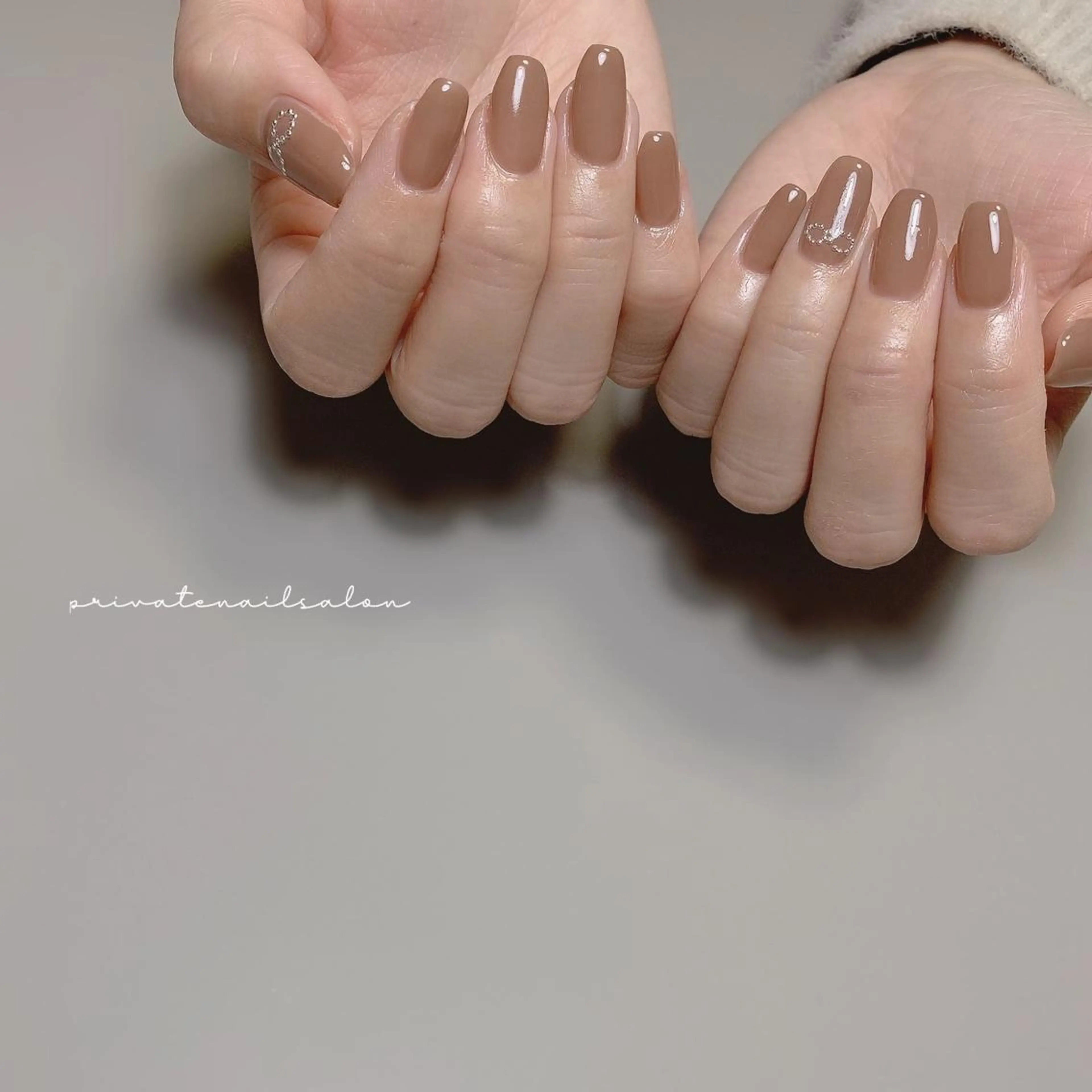 ネイル ブラウン ワンカラーネイル ハンドネイル Liebe nailのネイルデザイン