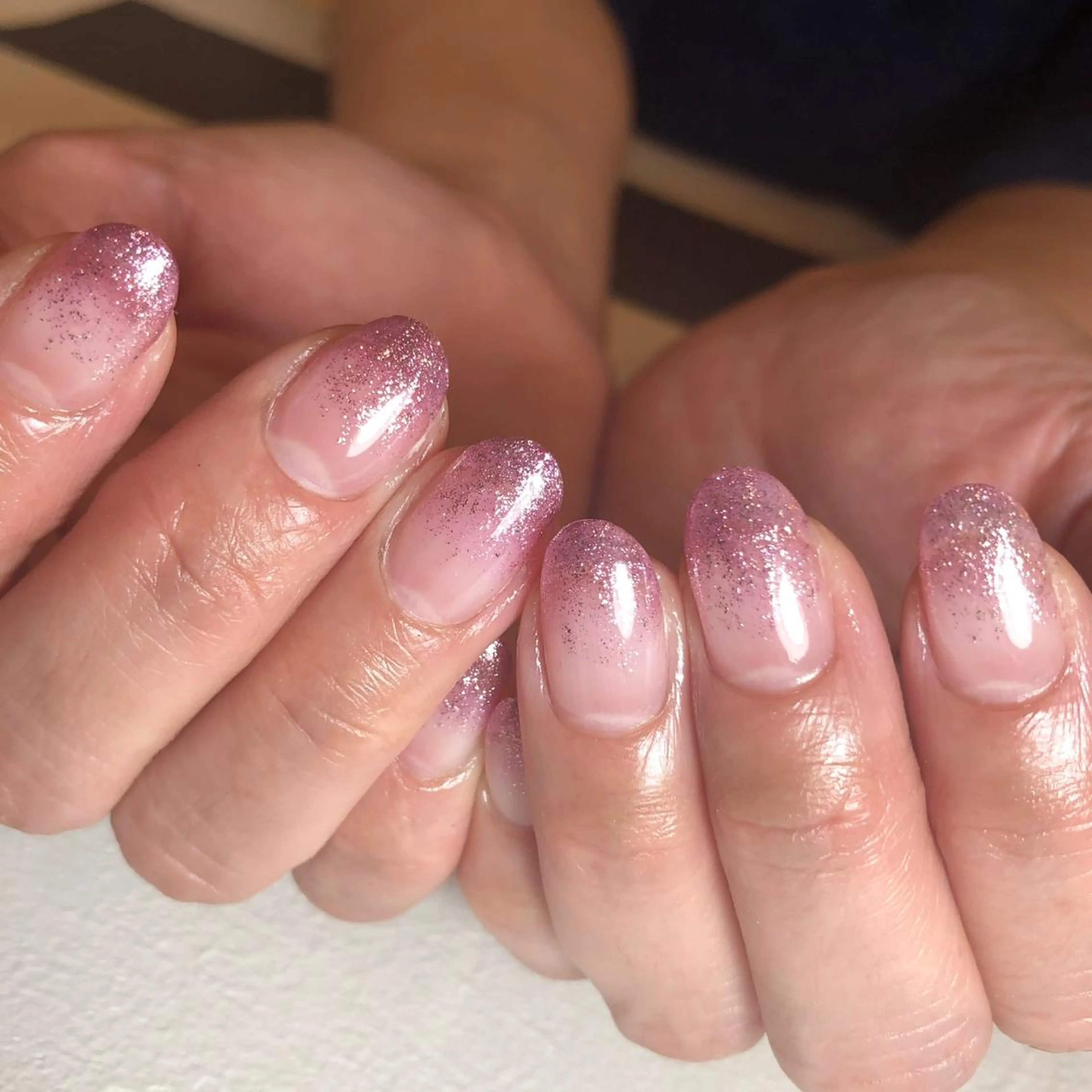 ネイル グラデーション ラメ(グリッター) ラメグラデーション ピンク ハンドネイル Nail salon アトリエジョワ　金山のネイルデザイン