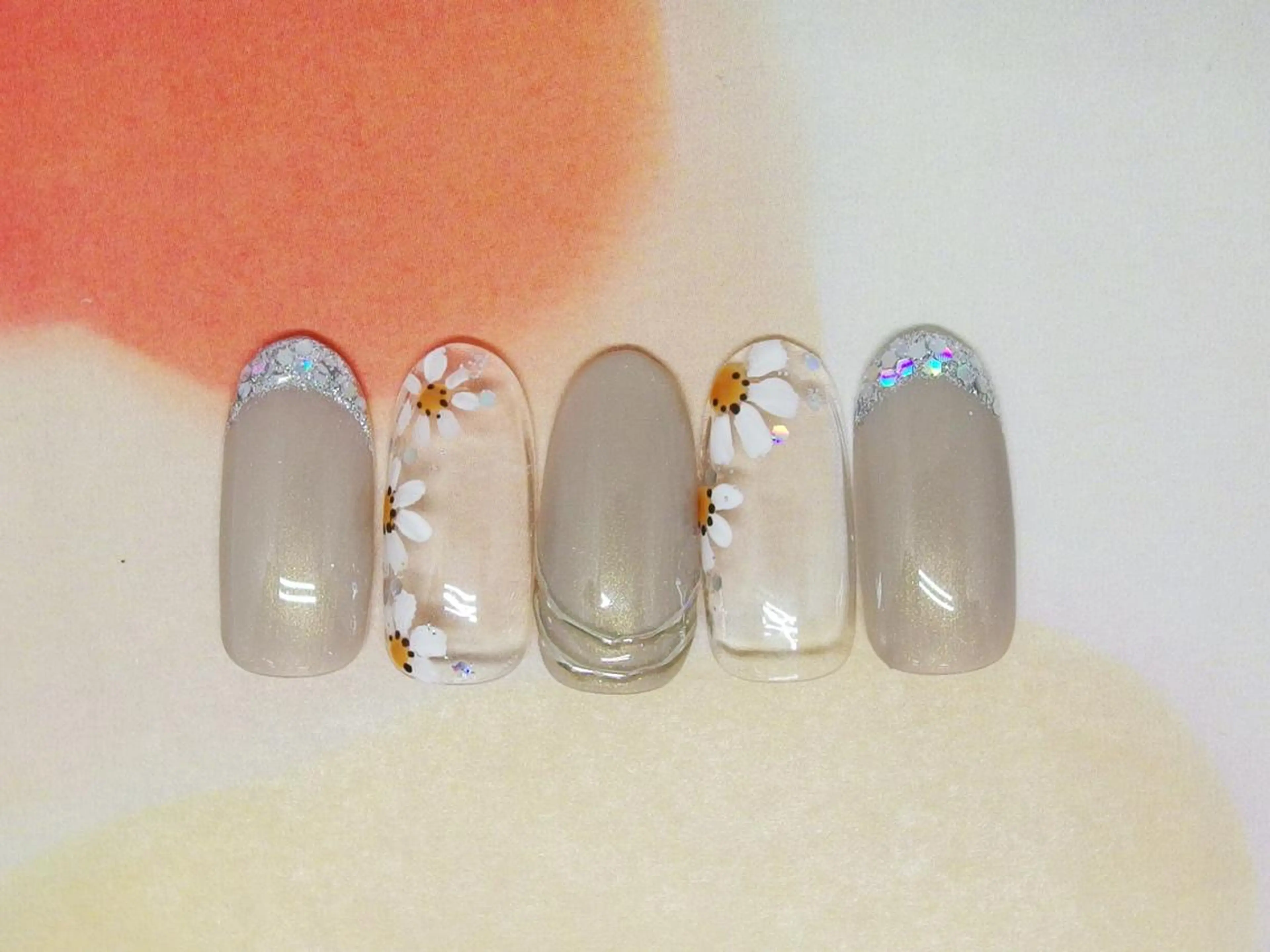 ネイル アートネイル フラワーネイル フレンチネイル ガラスフレンチ ハンドネイル ティーエヌ 金山駅東口店のネイルデザイン